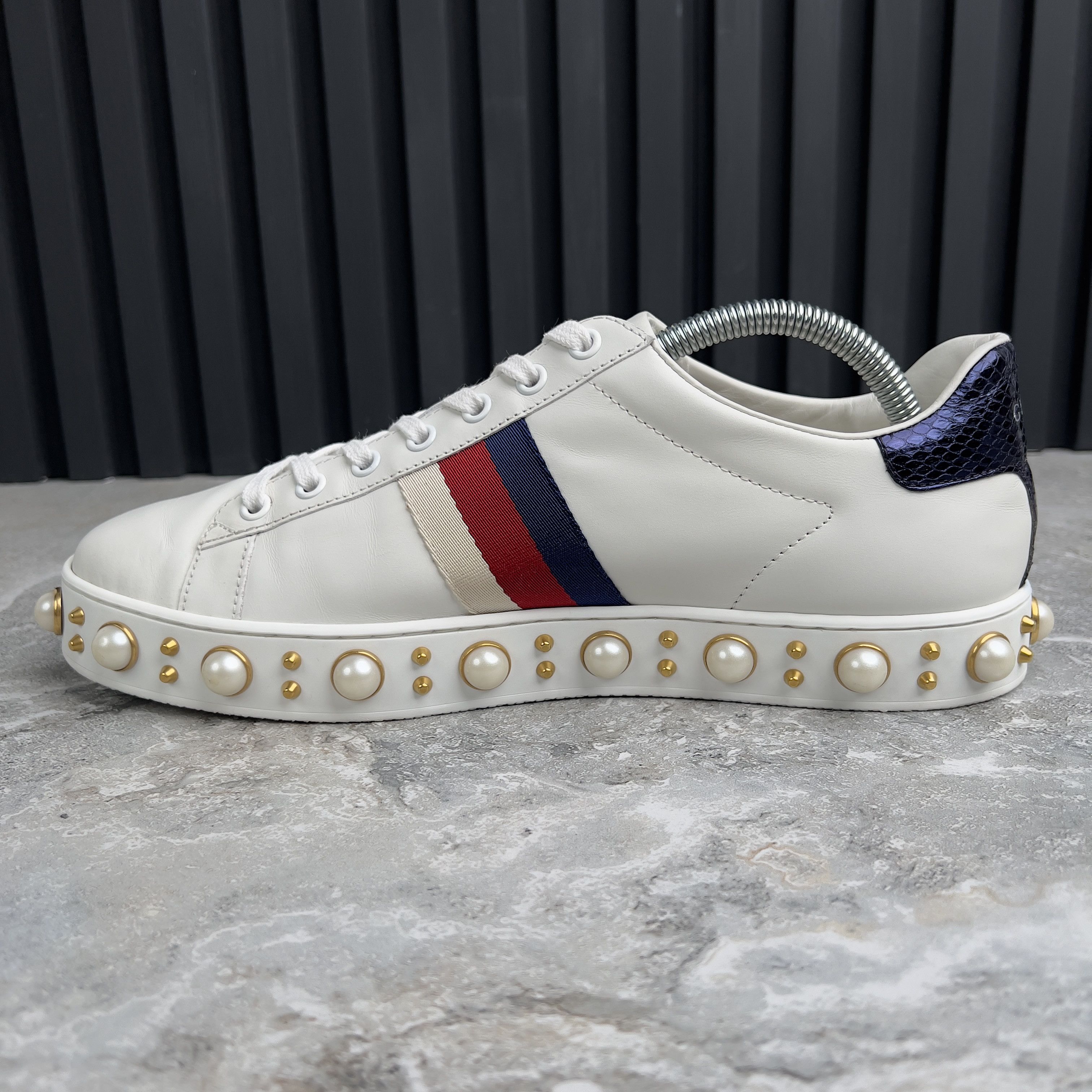 Gucci Gucci Ace Web Studded Sneakers Pearls Leather Size US 10.5 / IT 40.5 - 7 Thumbnail