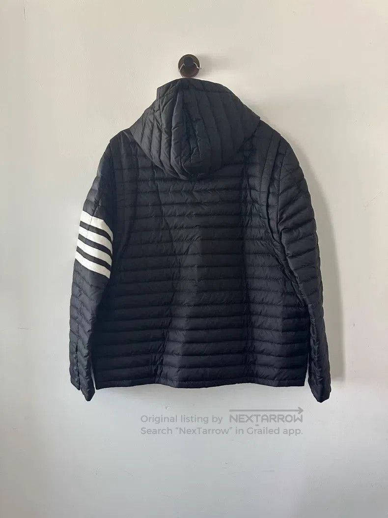 Thom Browne Thom Browne Sleeveless hooded ribbed down jacket Size US XL / EU 56 / 4 - 2 Thumbnail