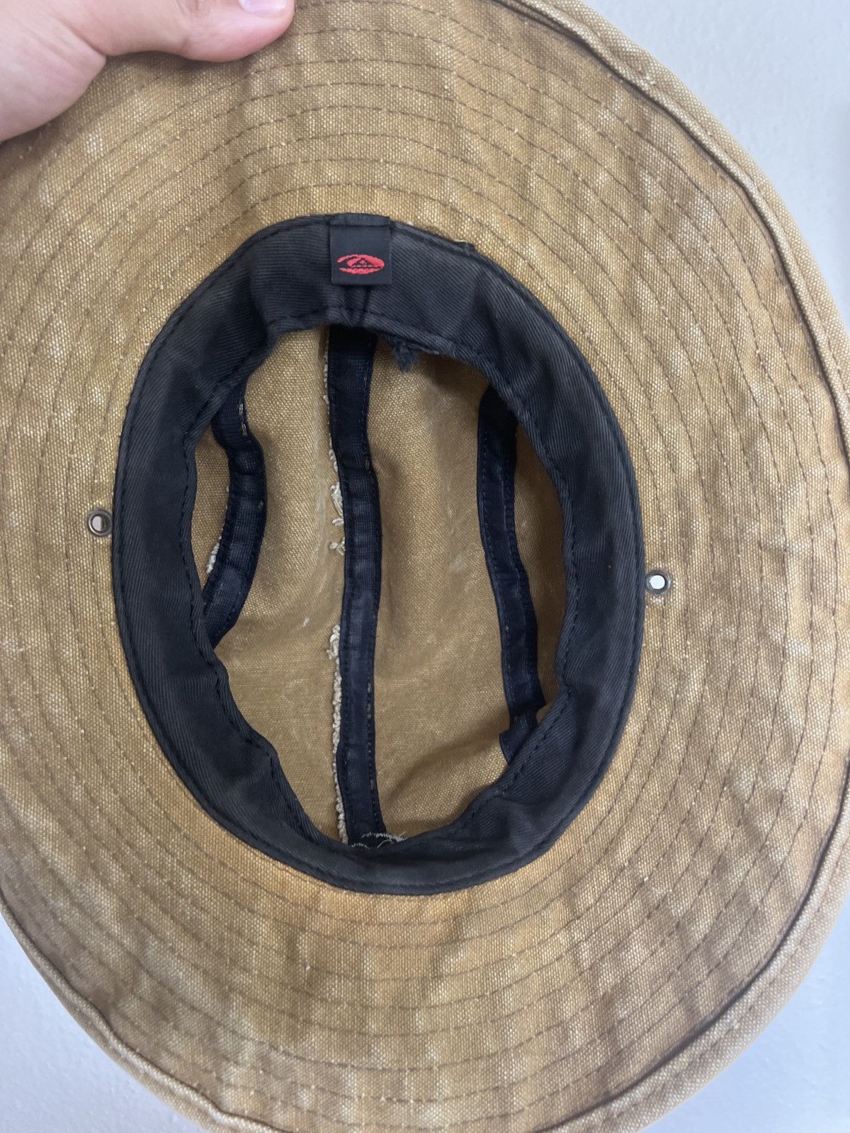 Quiksilver Distressed vintage quicksilver bucket hat Size ONE SIZE - 4 Thumbnail