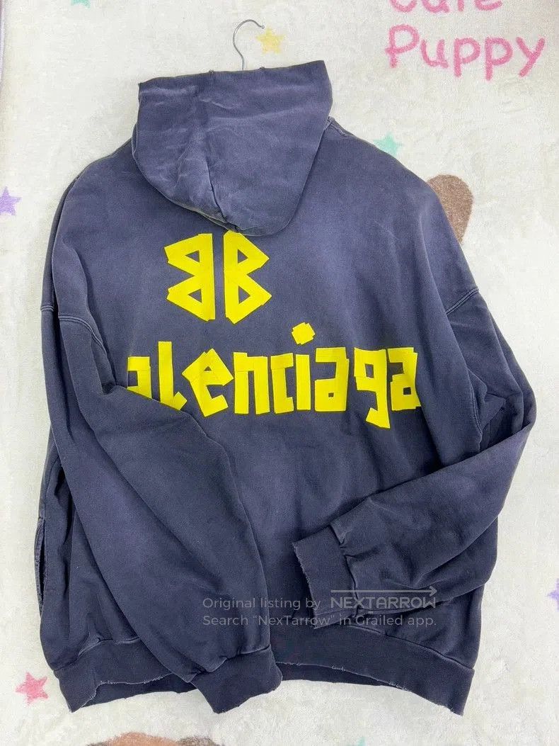 Balenciaga Balenciaga Logo Oversized Ripped Hoodie. Size US M / EU 48-50 / 2 - 5 Thumbnail