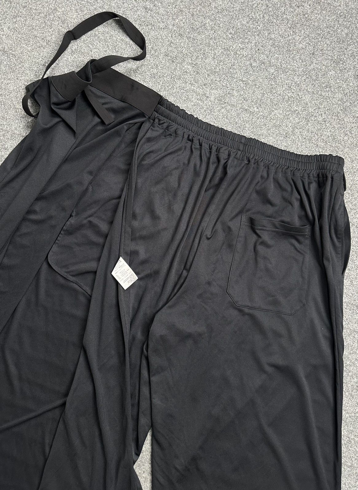 Yohji Yamamoto Yohji Yamamoto - S’YTE Thin Smooth Jersey Back Wrap Culottes Size US 31 - 8 Thumbnail