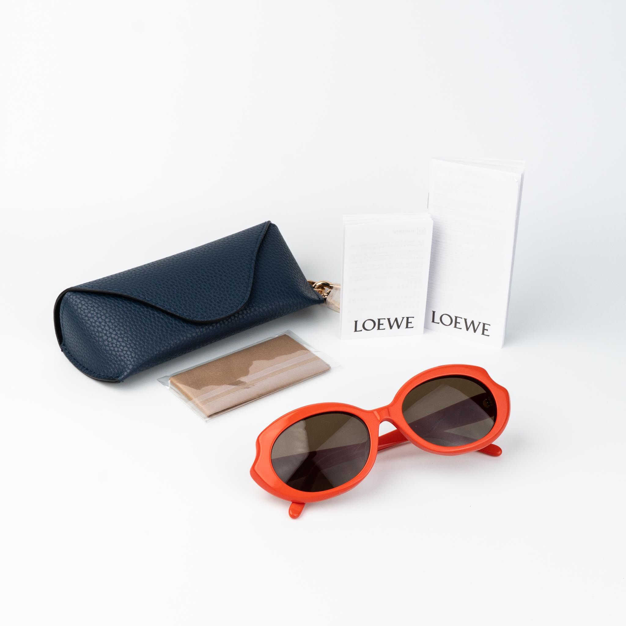Loewe Loewe Women Sunglasses Oval LW40147F 42E NEW AUTHENTIC Size ONE SIZE - 10 Thumbnail
