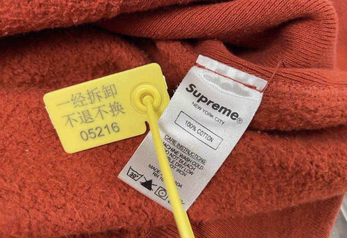 Supreme Supreme FW18 Red Box Logo Crewneck Bogo Sweatshirt J31 Size US M / EU 48-50 / 2 - 6 Thumbnail