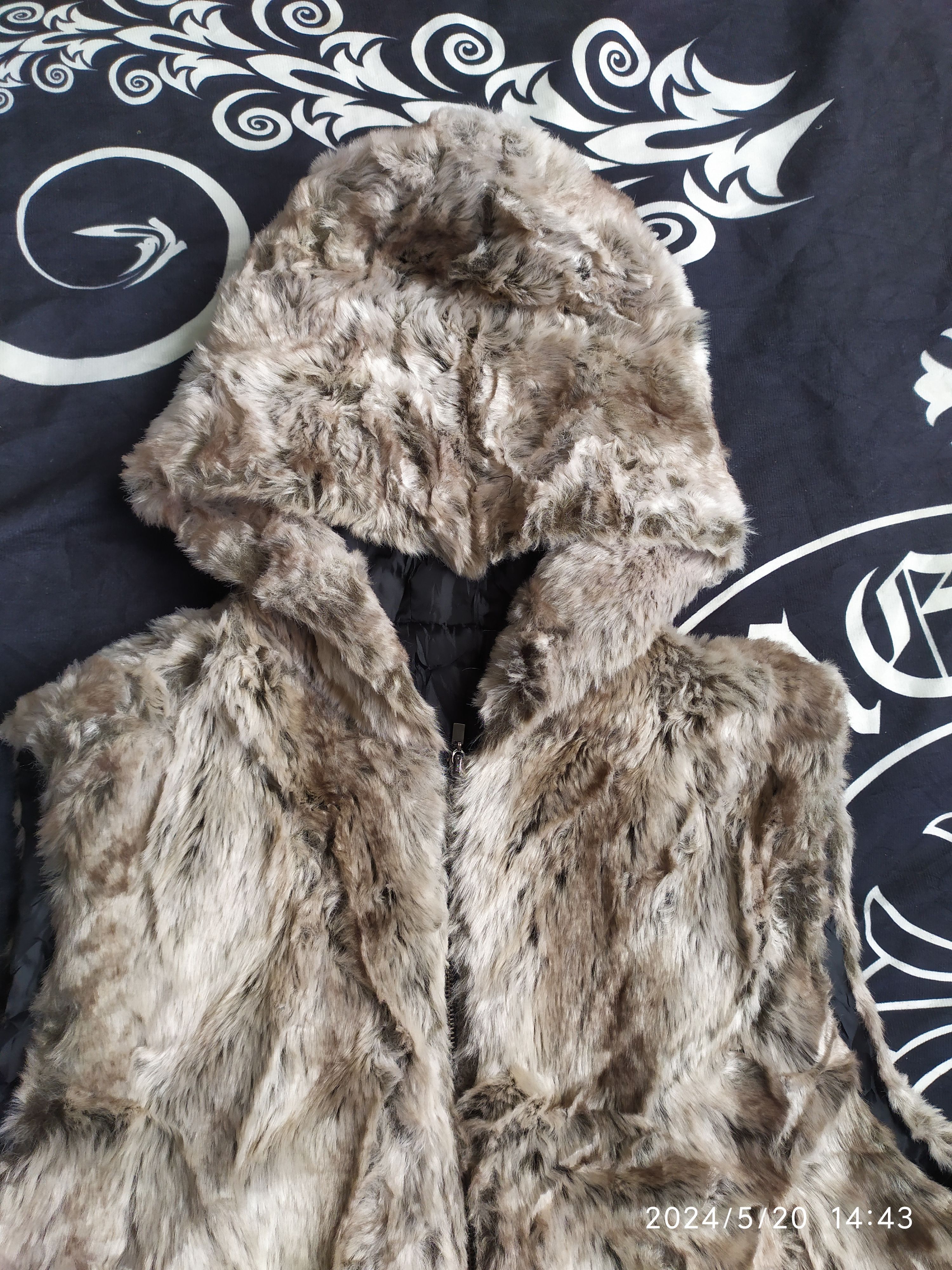 If Six Was Nine JAPANESE BRAND MINK FUR VEST HOODIE Size US M / EU 48-50 / 2 - 6 Thumbnail