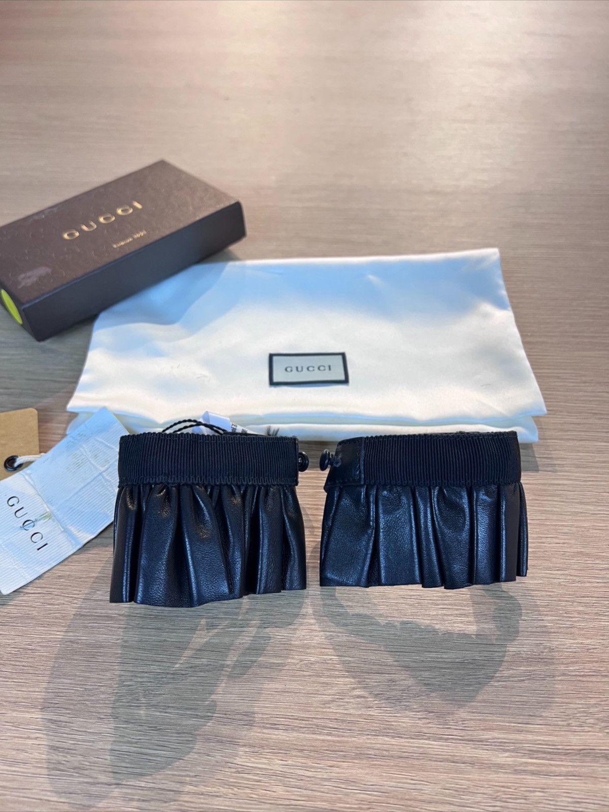 Gucci Black Leather Sleeve Accessory