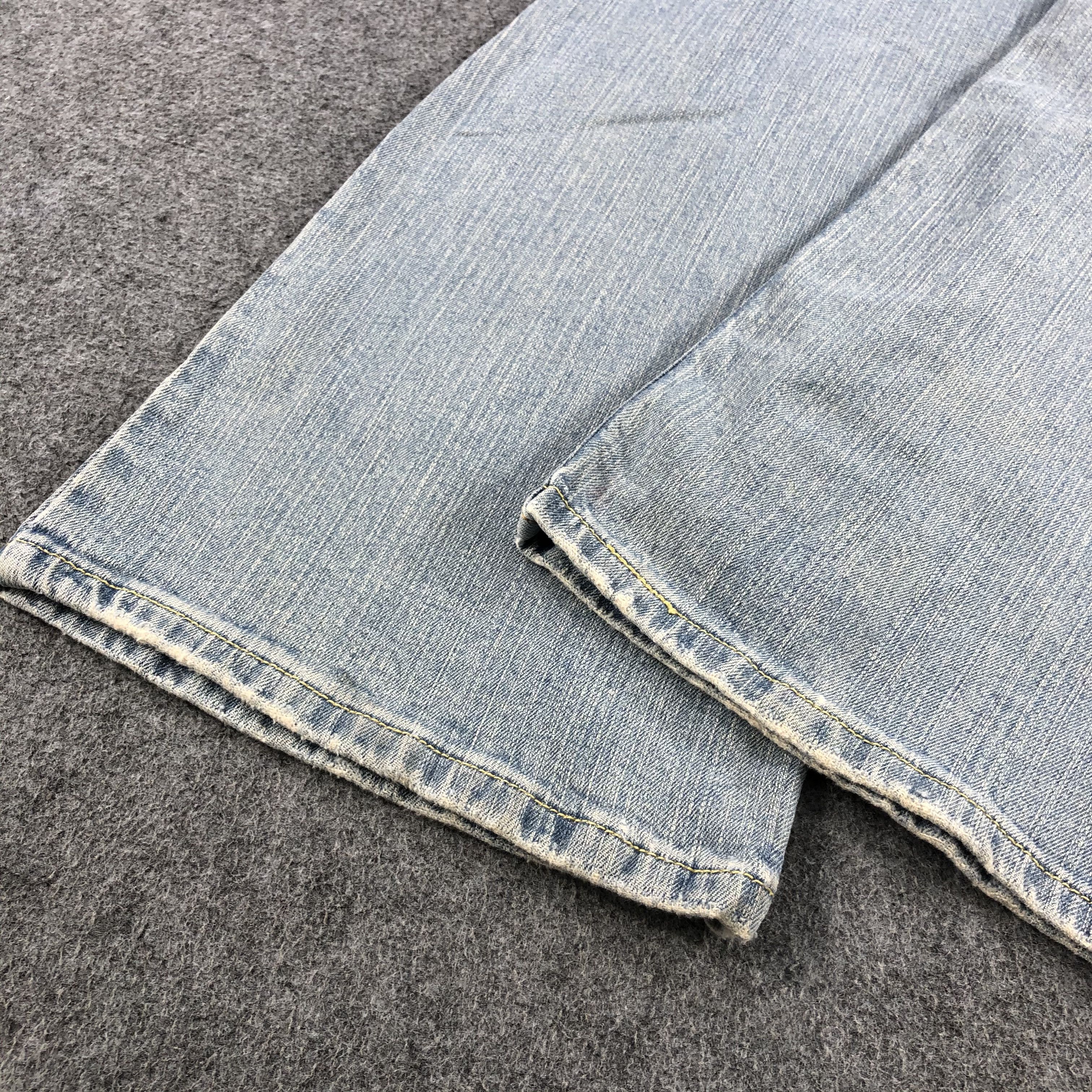 Levi's Vintage Light Wash Levis 518 Jeans-J1670 Size US 39 - 6 Thumbnail