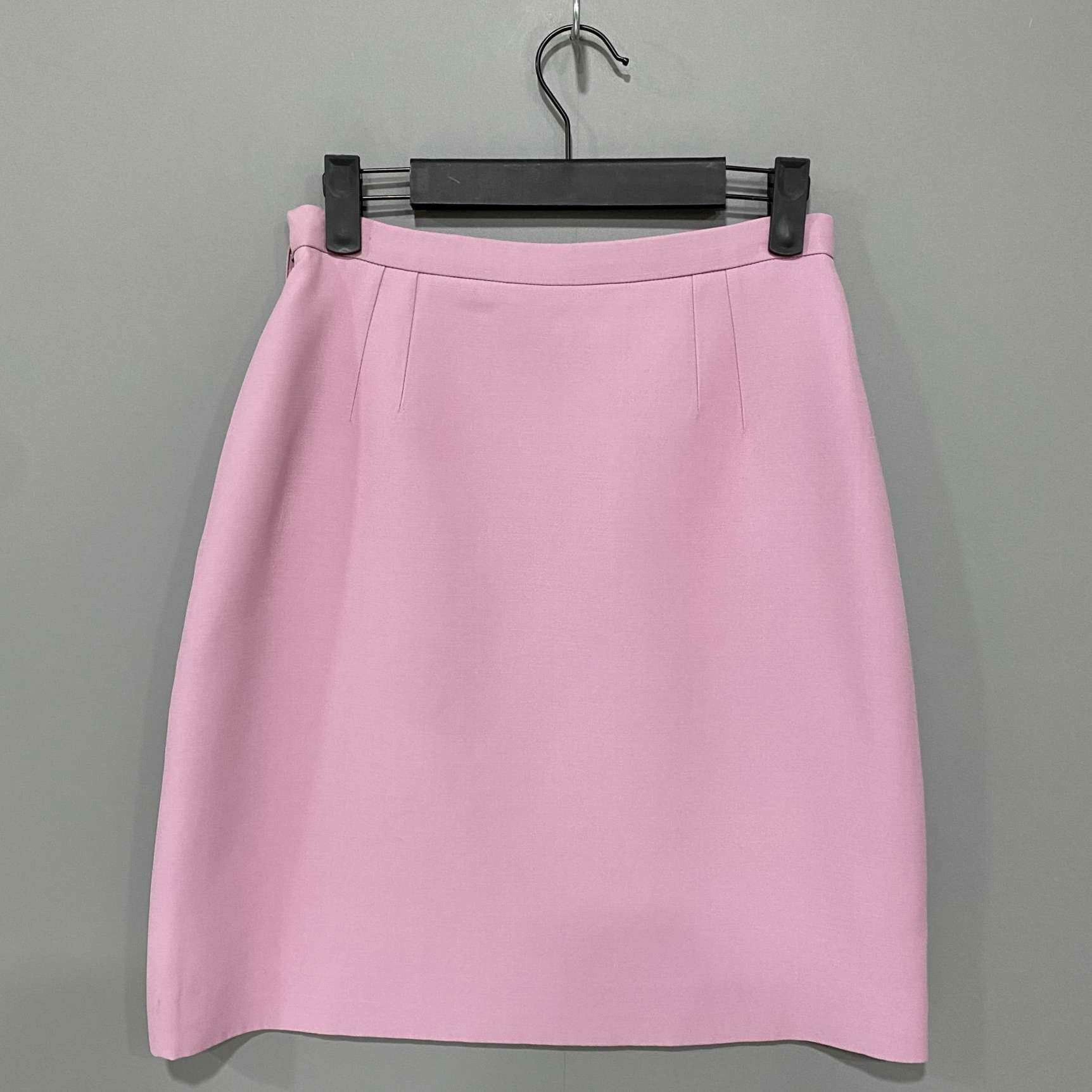 Gucci Gucci Pink Skirt 28 Women Size 28" / US 6 / IT 42 - 1 Thumbnail