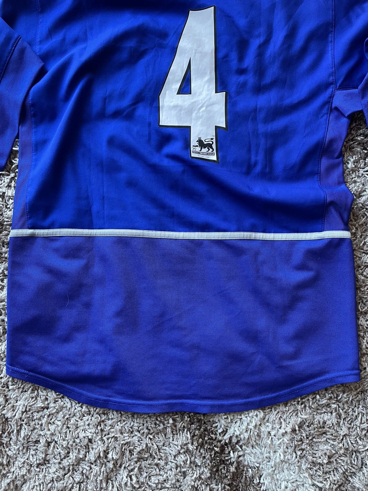 Nike Manchester United Nike Vintage Vodafone Soccer Jersey #4 Size US S / EU 44-46 / 1 - 10 Thumbnail