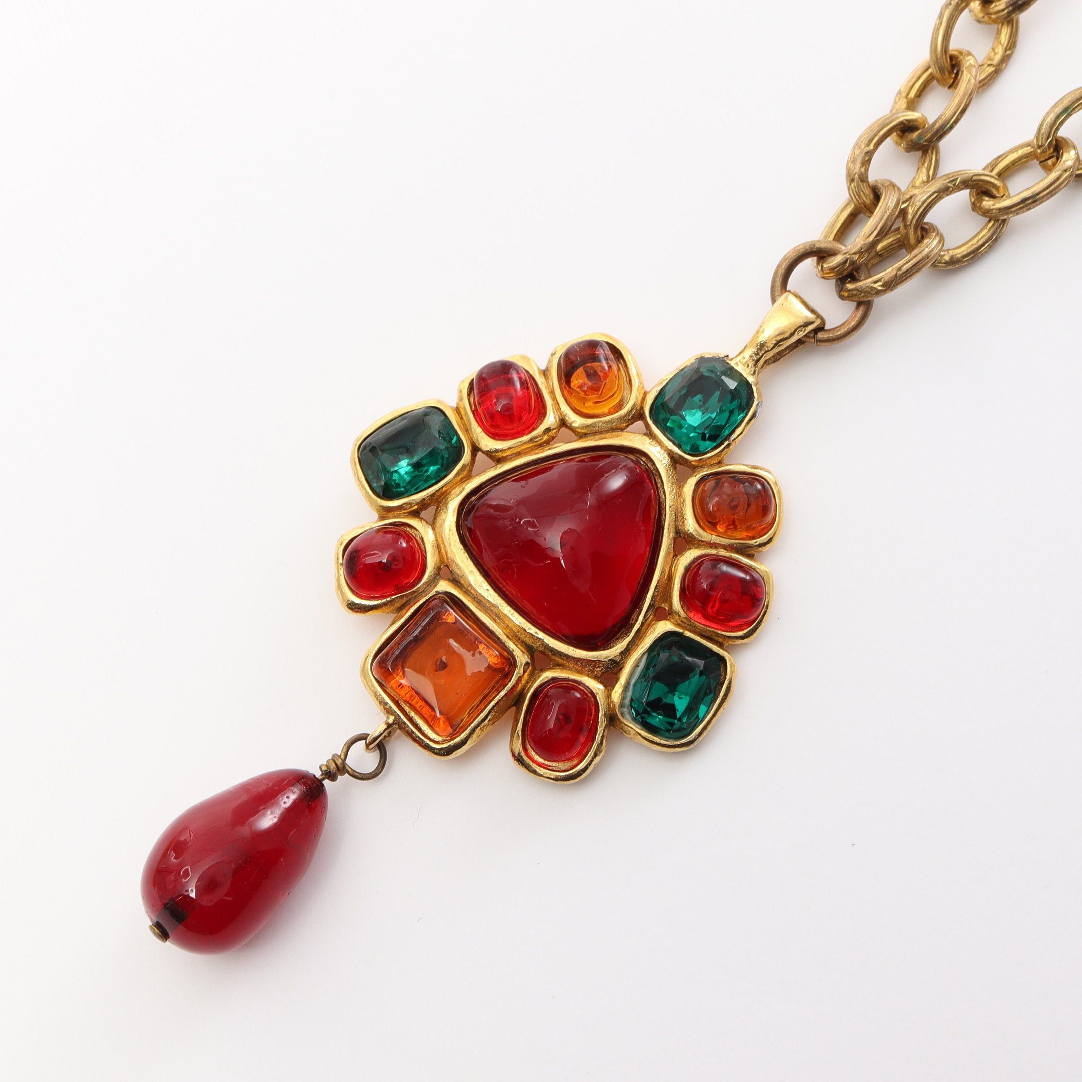 image of Chanel Necklace Gp Gripoix Gold Red Multicolor 26, Women's