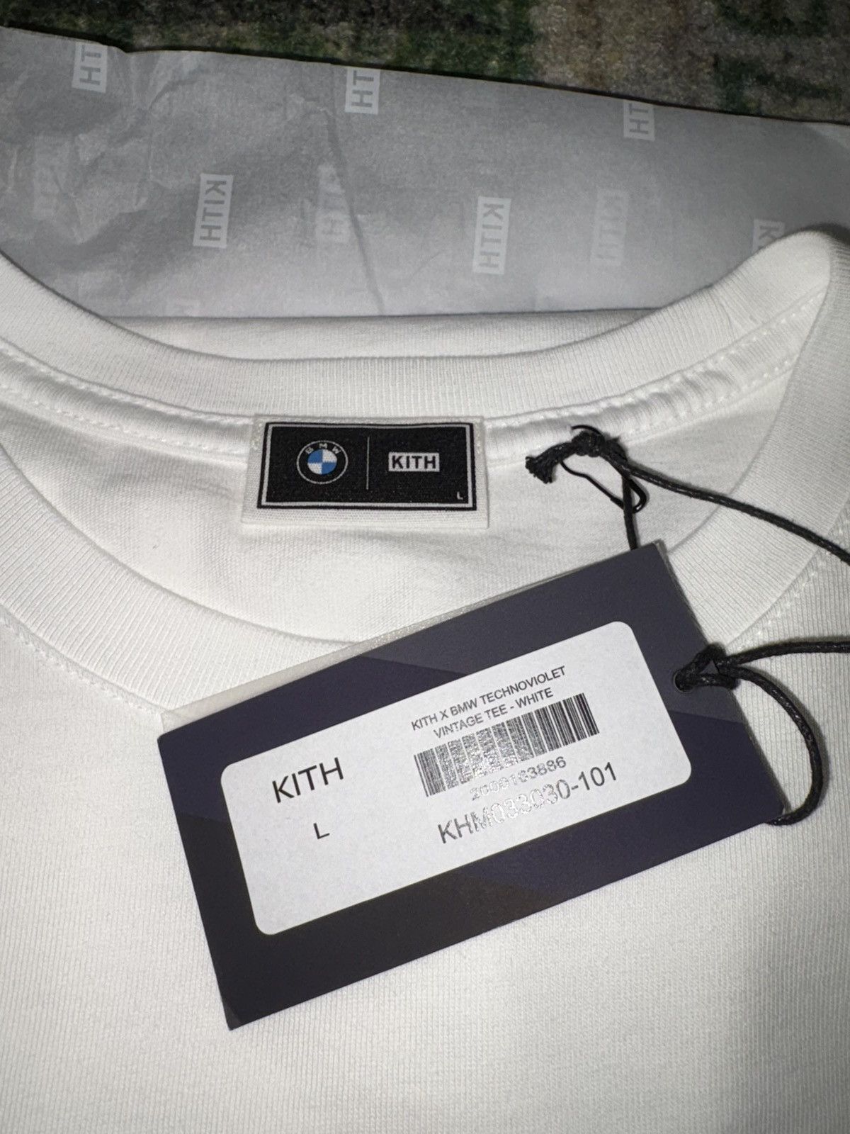 BMW × Kith Kith x BMW Technoviolet Vintage Tee White Size US L / EU 52-54 / 3 - 3 Thumbnail