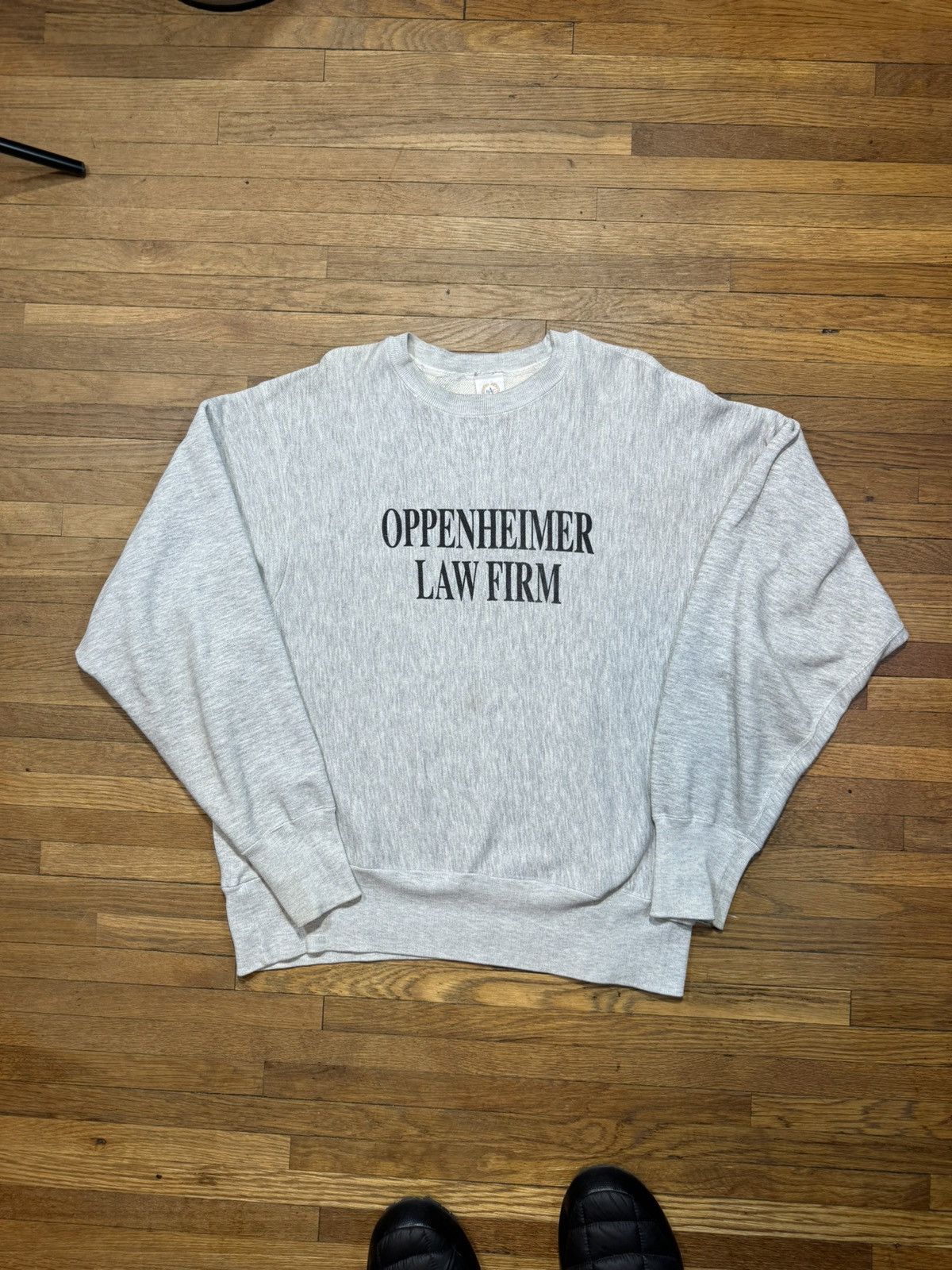 Vintage Vintage Oppenheimer Law Firm Sweatshirt Size US XL / EU 56 / 4 - 1 Thumbnail