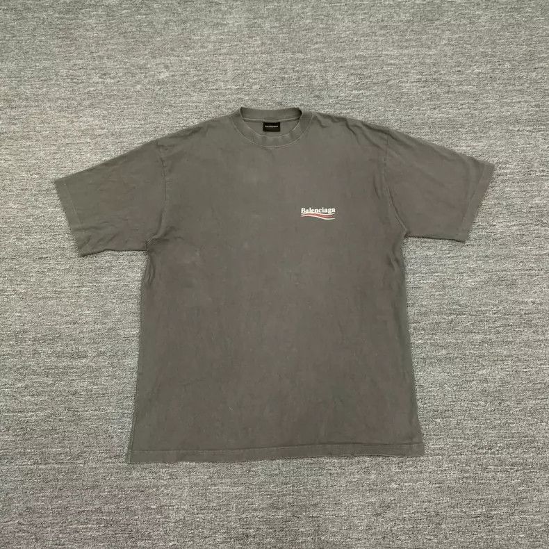 Balenciaga Balenciaga Grey wash damage done old coke short sleeves Size US S / EU 44-46 / 1 - 1 Thumbnail