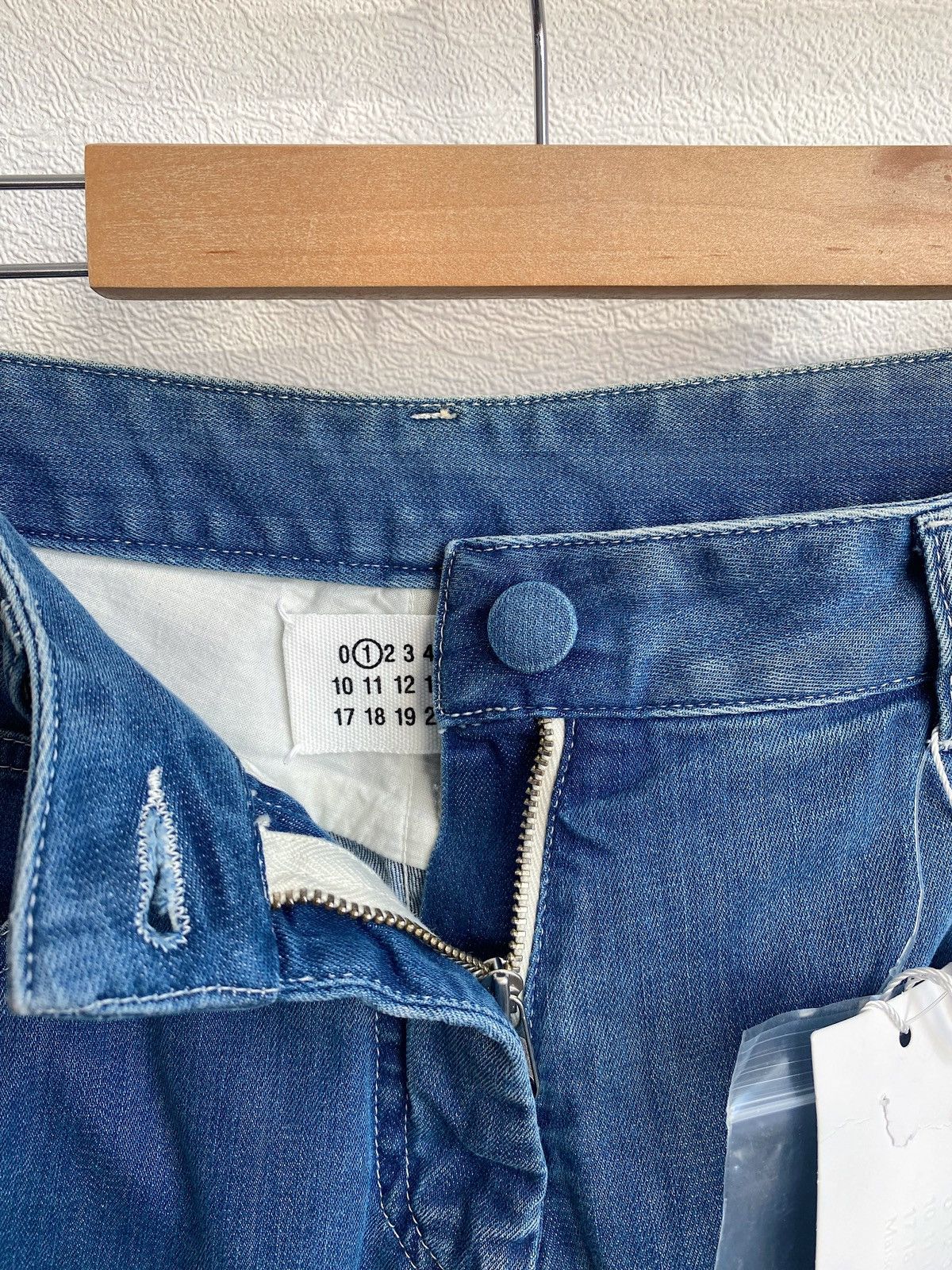 Maison Margiela Maison Margiela Jeans Size 30" / US 8 / IT 44 - 8 Thumbnail
