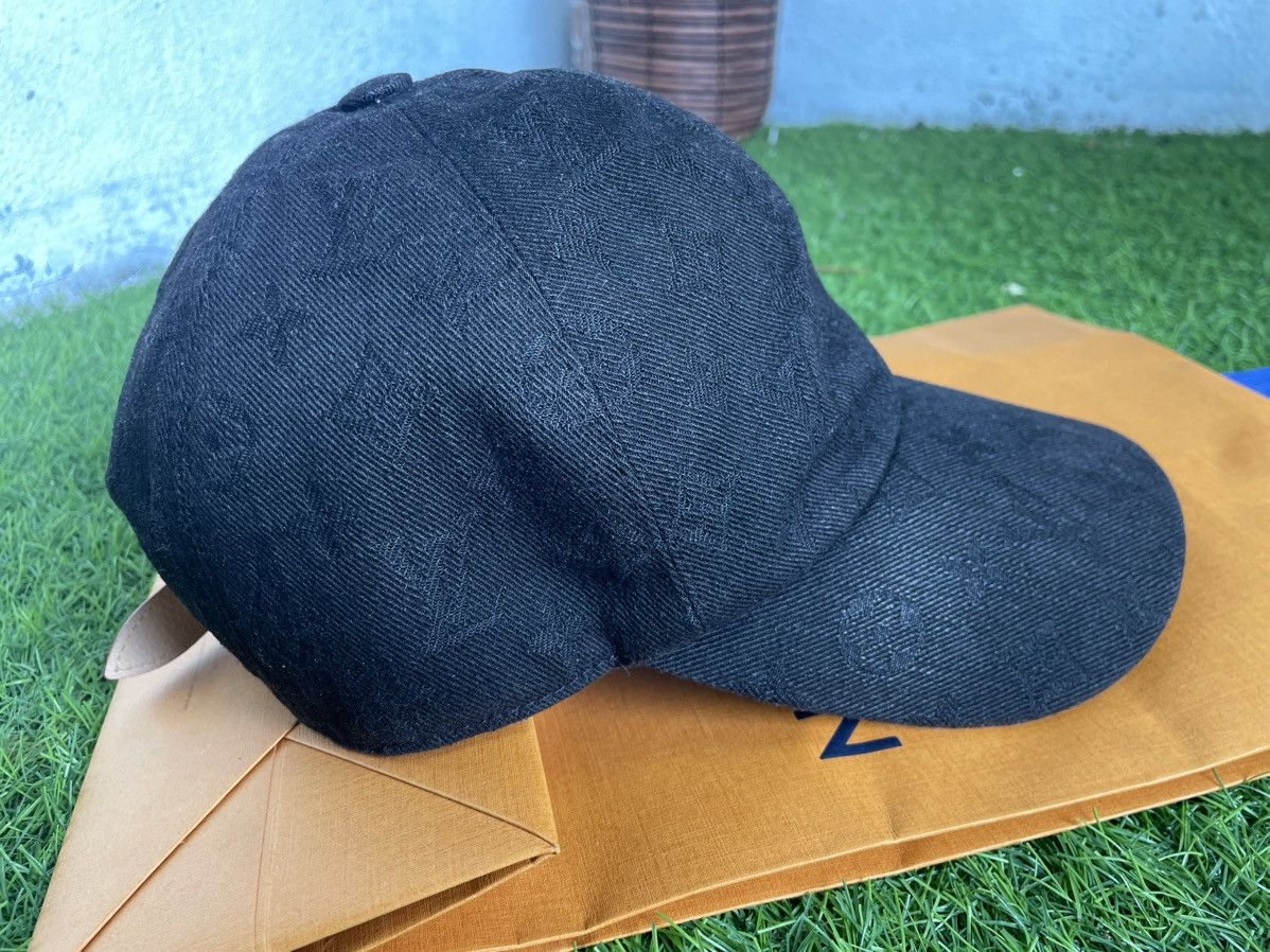 Louis Vuitton Authentic LOUIS VUITTON monogram Hat Size ONE SIZE - 10 Thumbnail
