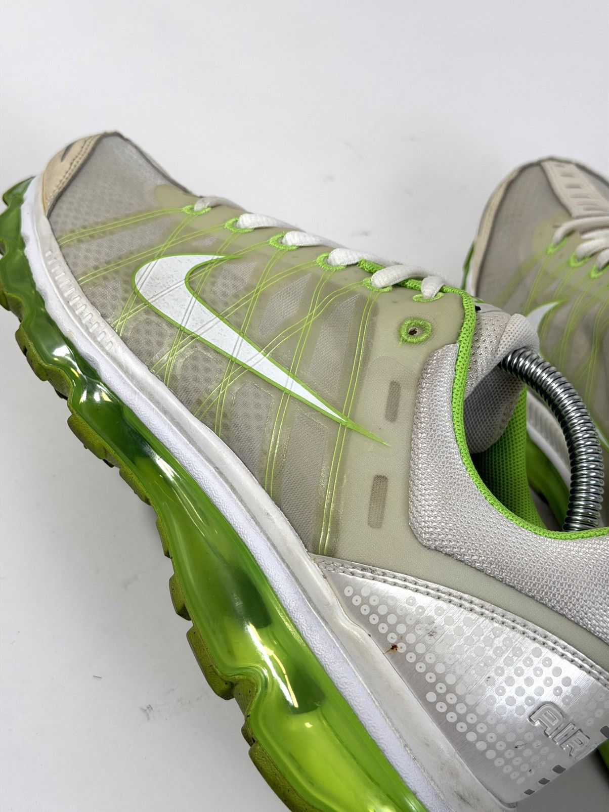 Nike Nike Air Max 2009 Size US 9.5 / EU 42-43 - 4 Thumbnail