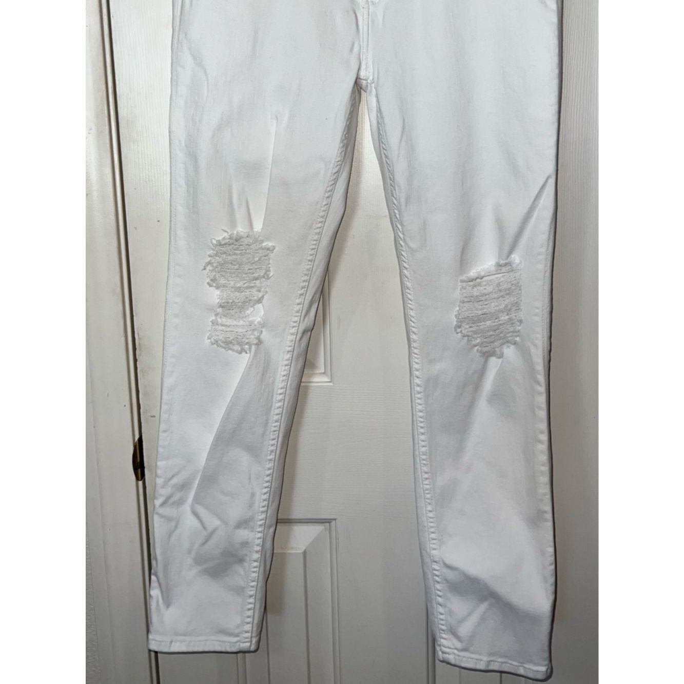 Hudson Hudson White Distressed Skinny Jeans Size 30 Mid Rise Stret Size 30" / US 8 / IT 44 - 7 Thumbnail