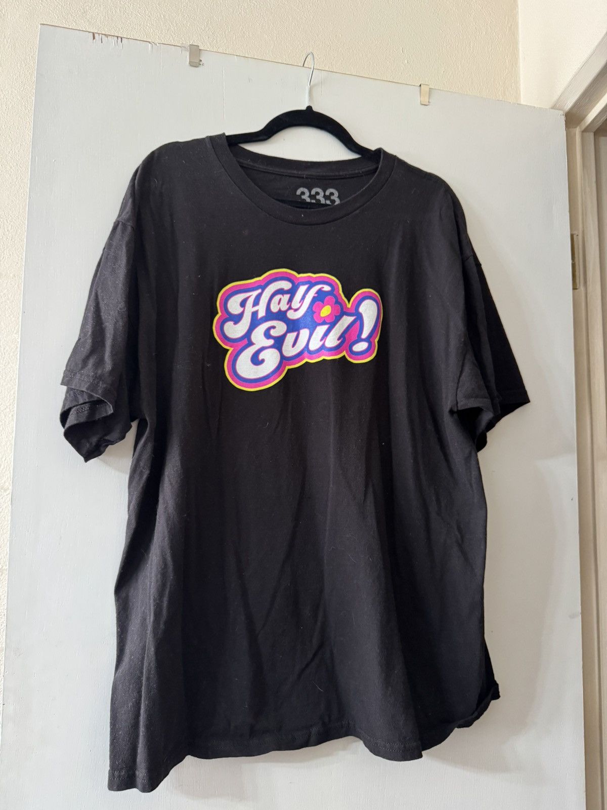 Half Evil Black Half Evil 333 Graphic T-Shirt. Size US XXL / EU 58 / 5 - 1 Thumbnail