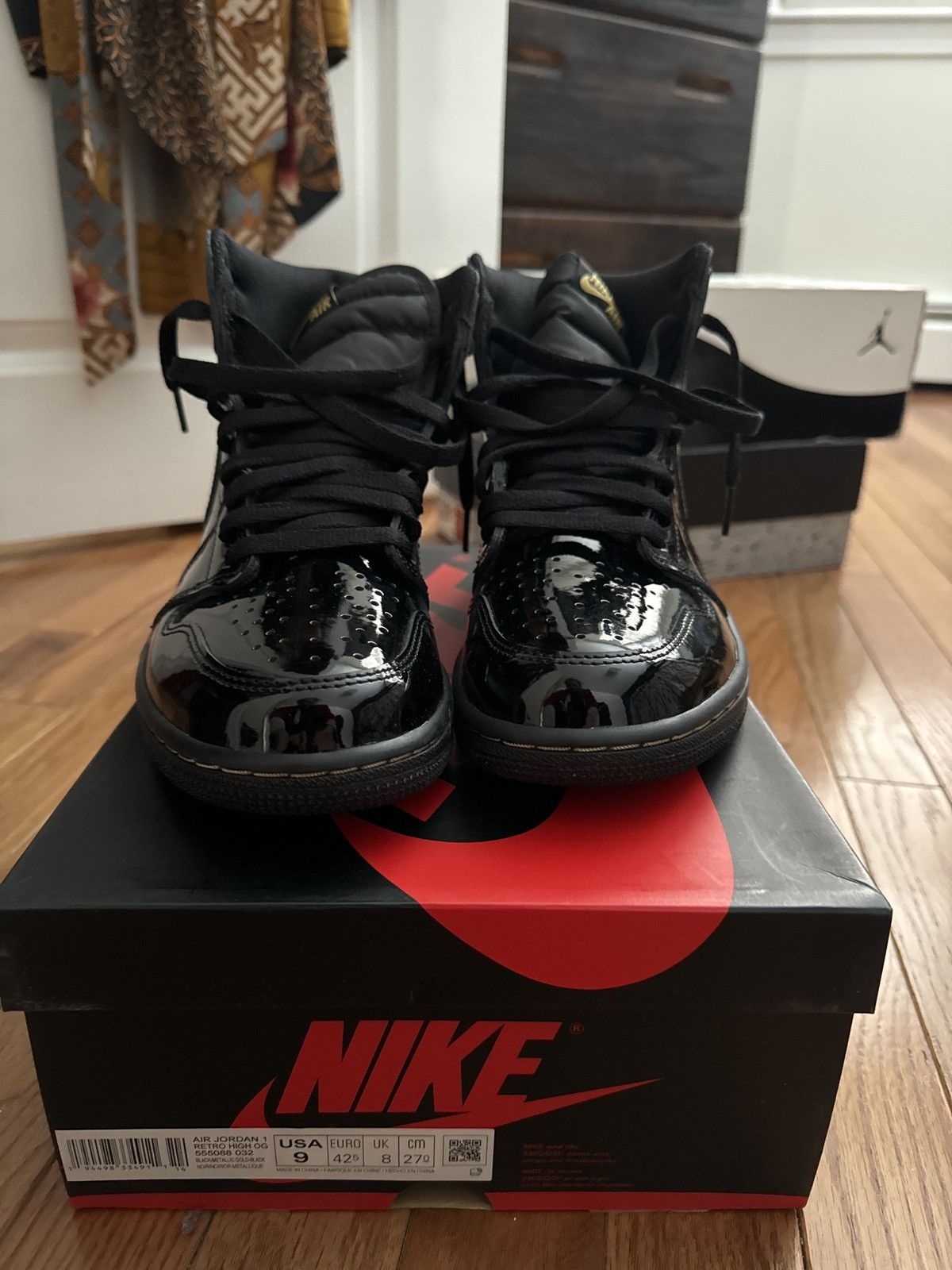 Jordan Brand × Nike AIR JORDAN 1 HIGH - BLACK/GOLD METALLIC Size US 9 / EU 42 - 1 Thumbnail
