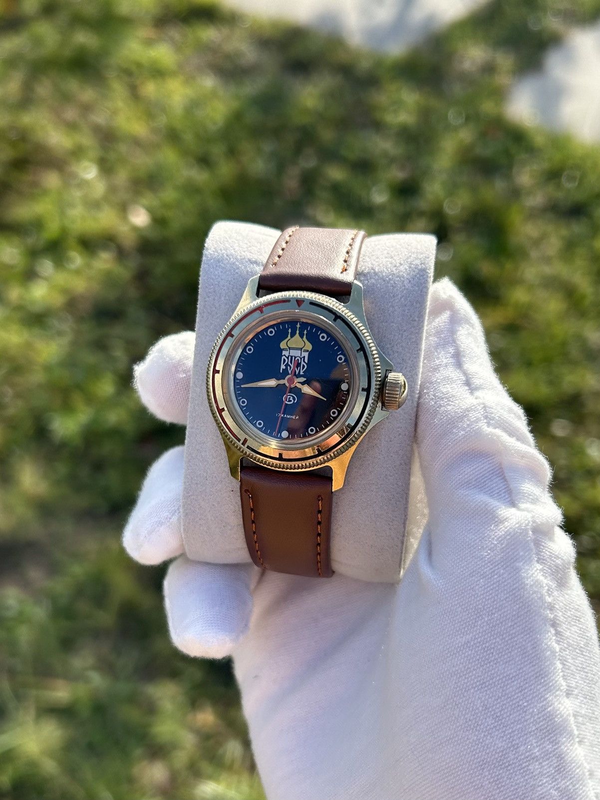 Vintage Vintage Vostok Watch USSR Soviet Mechanical Authentic 1980s Size ONE SIZE - 11 Thumbnail