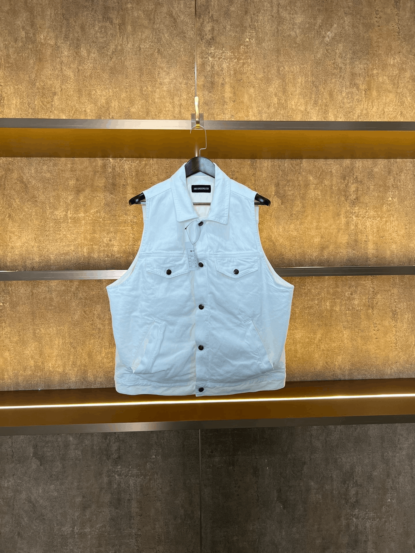 Ann Demeulemeester Ann Demeulemeester Vest M Women Size M / US 6-8 / IT 42-44 - 1 Thumbnail