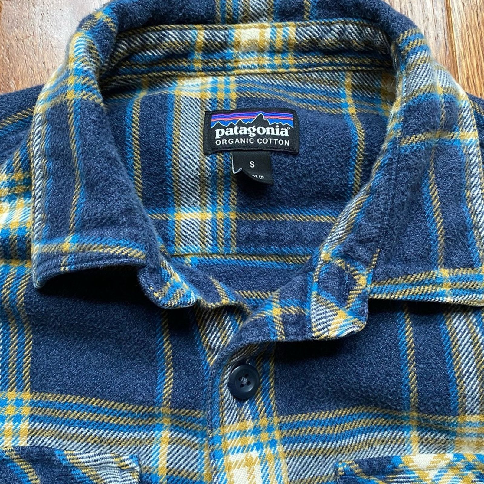 Patagonia Patagonia $89 Organic Cotton Flannel Shirt Blue Plaid S EUC Size US S / EU 44-46 / 1 - 3 Thumbnail