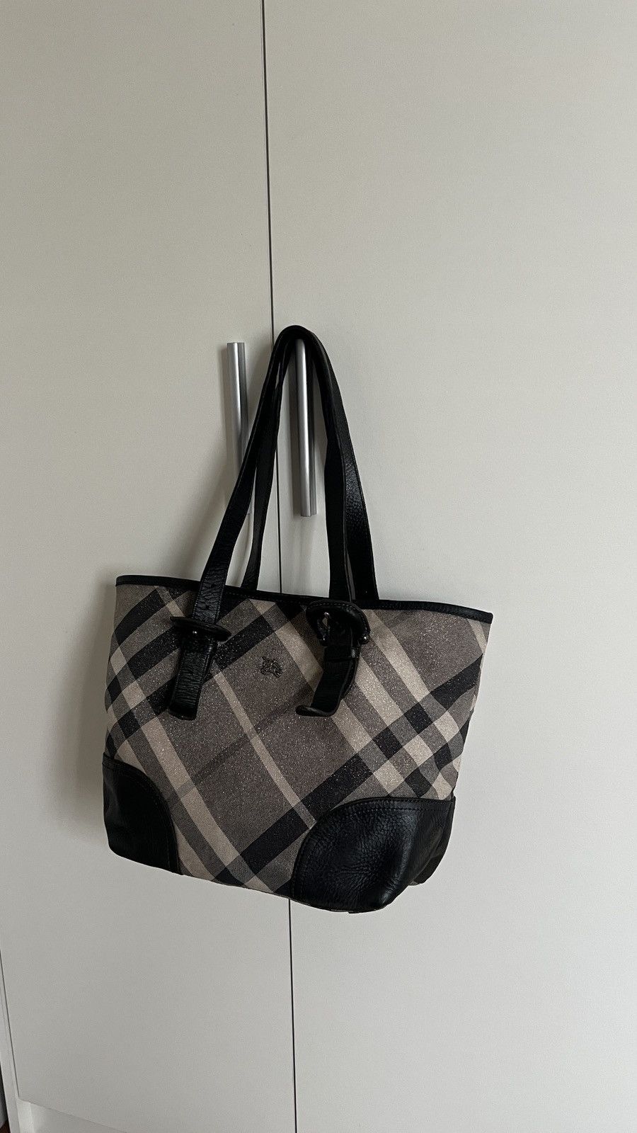 Burberry Tote Burberry Vintage Size ONE SIZE - 1 Thumbnail