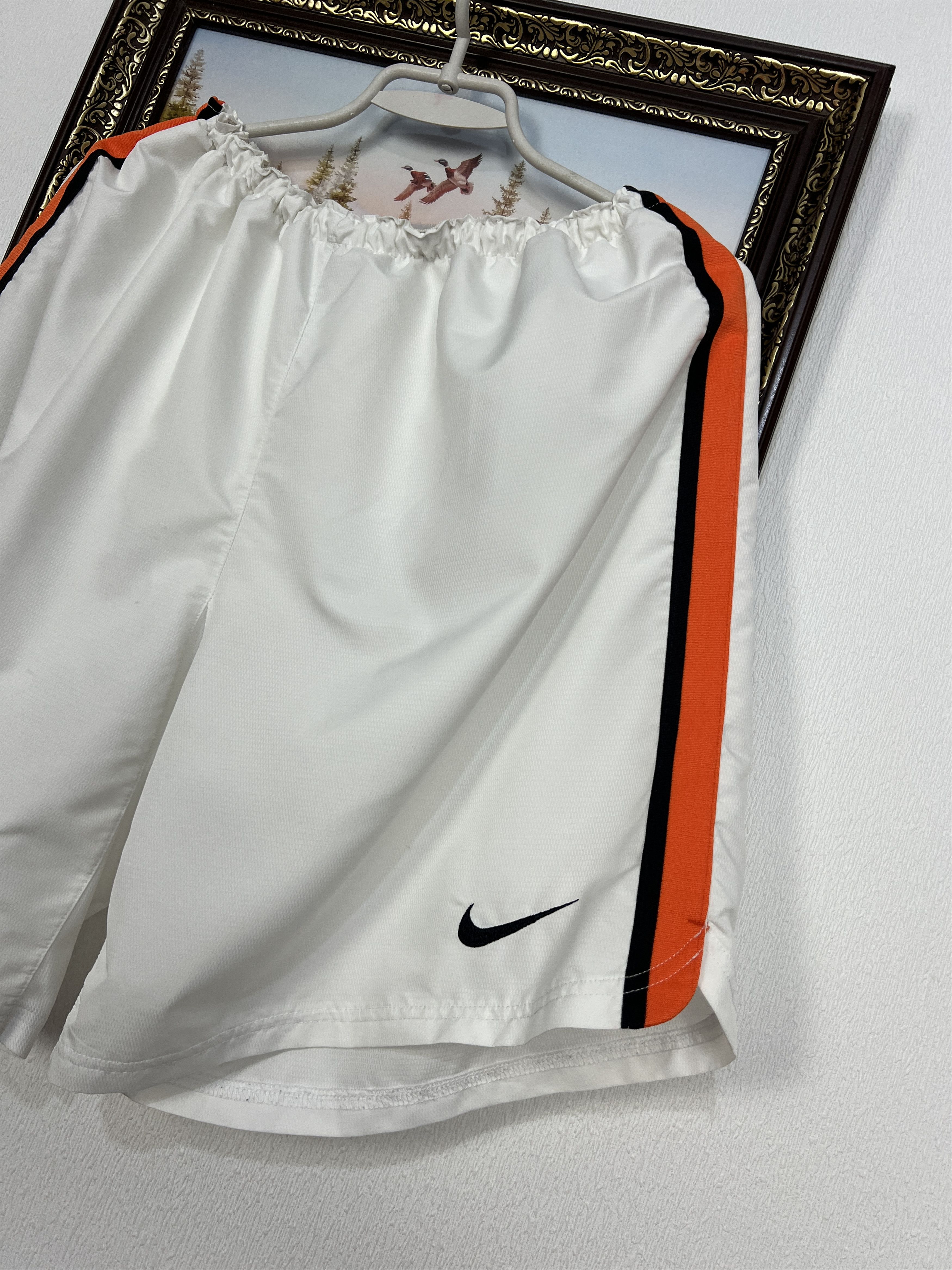 Nike Vintage Nike Valencia Football Shorts Soccer Athletic Rare Size US 36 / EU 52 - 2 Thumbnail