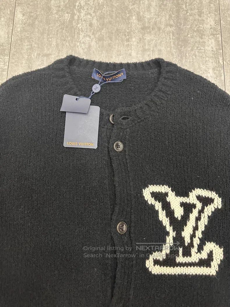 Louis Vuitton Louis Vuitton size 4l Long Sleeve Knit Cardigan shirt Size US M / EU 48-50 / 2 - 3 Thumbnail