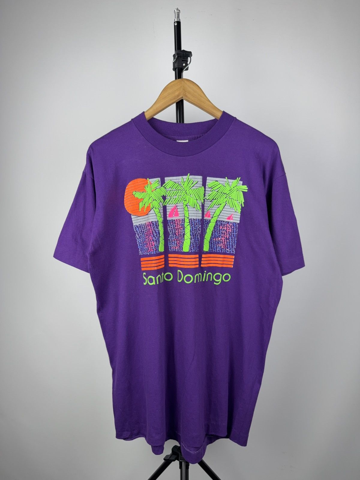 Other Vintage 90s Santo Domingo Neon Palm Tree Tee Purple XL Size US XL / EU 56 / 4 - 1 Thumbnail