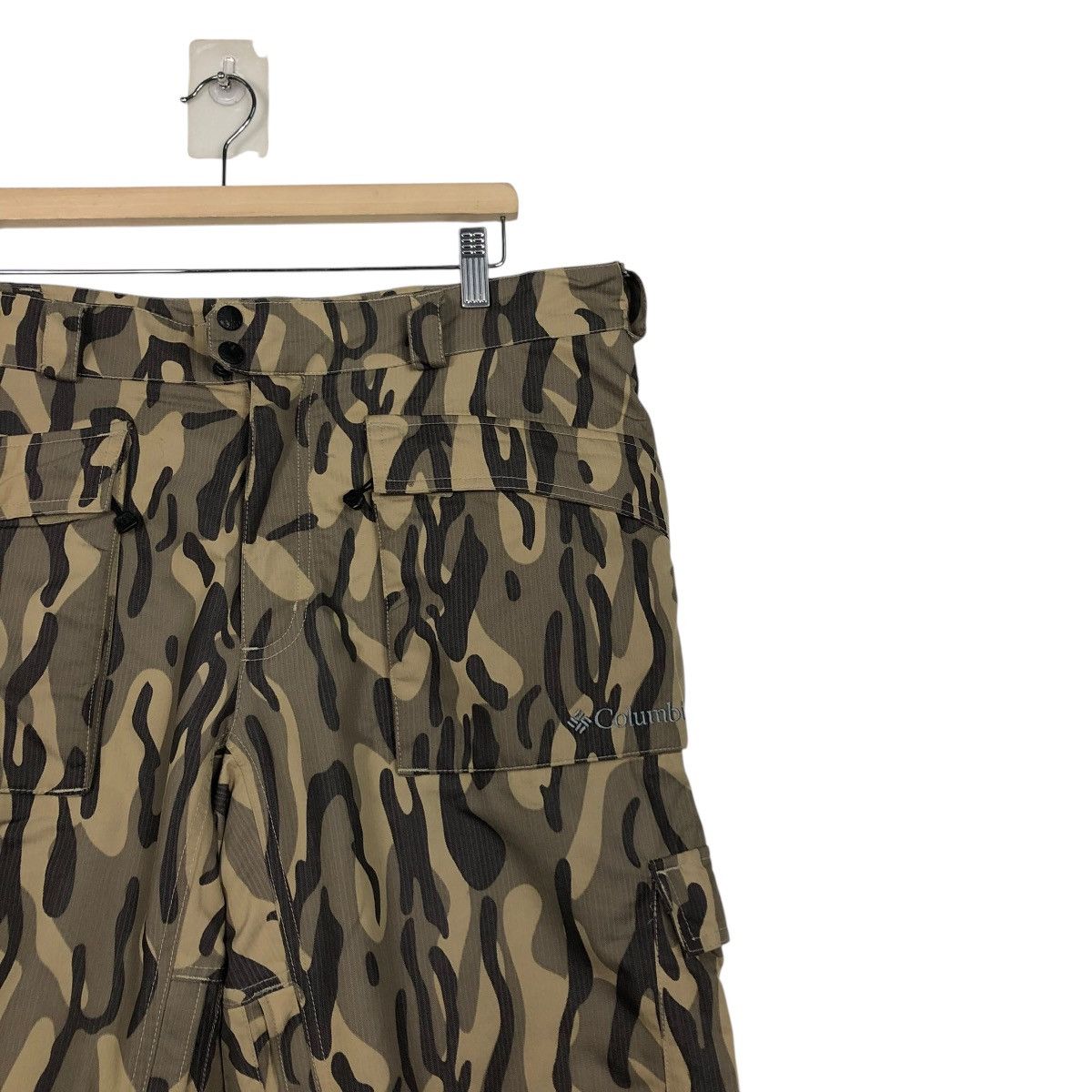 Japanese Brand 🔥VINTAGE CAMOUFLAGE SKI CARGO PANTS COLUMBIA MULTI POCKETS Size US 36 / EU 52 - 8 Thumbnail