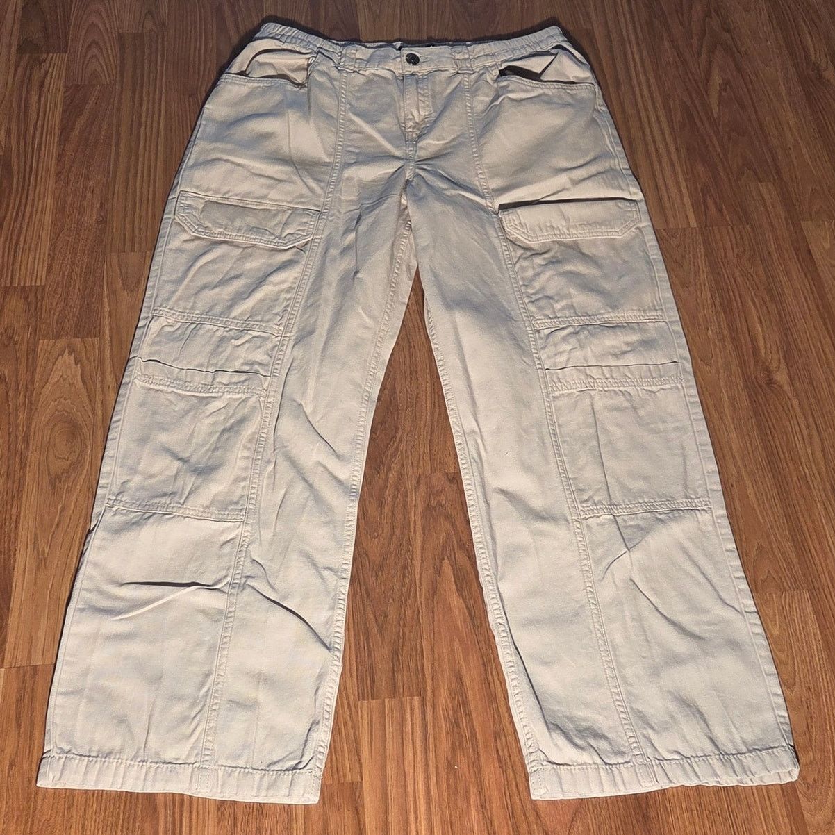 Aeropostale Aeropostale Large Utility Cargo Khaki Pants - Stylish Comfy Size US 34 / EU 50 - 3 Thumbnail