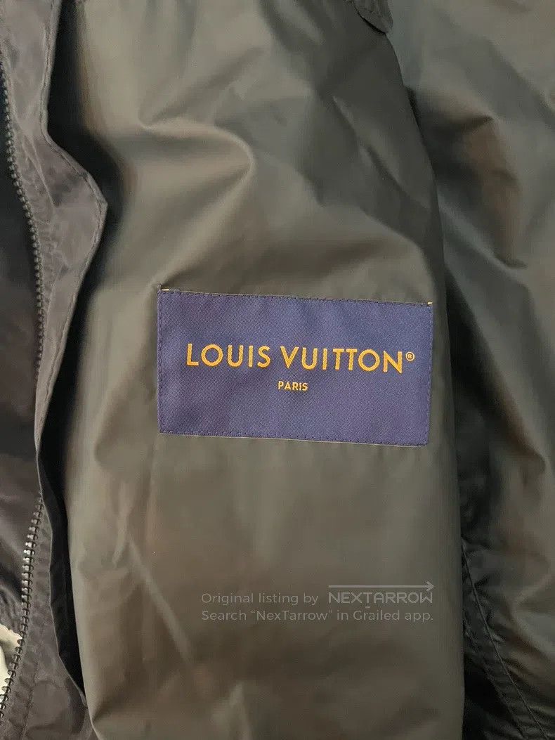 Louis Vuitton Louis Vuitton Full logo design jacket Size US S / EU 44-46 / 1 - 6 Thumbnail