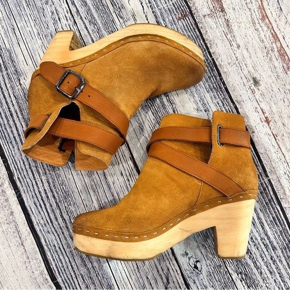 Free People Free People Bungalow Tan Suede Clog Boots Grailed