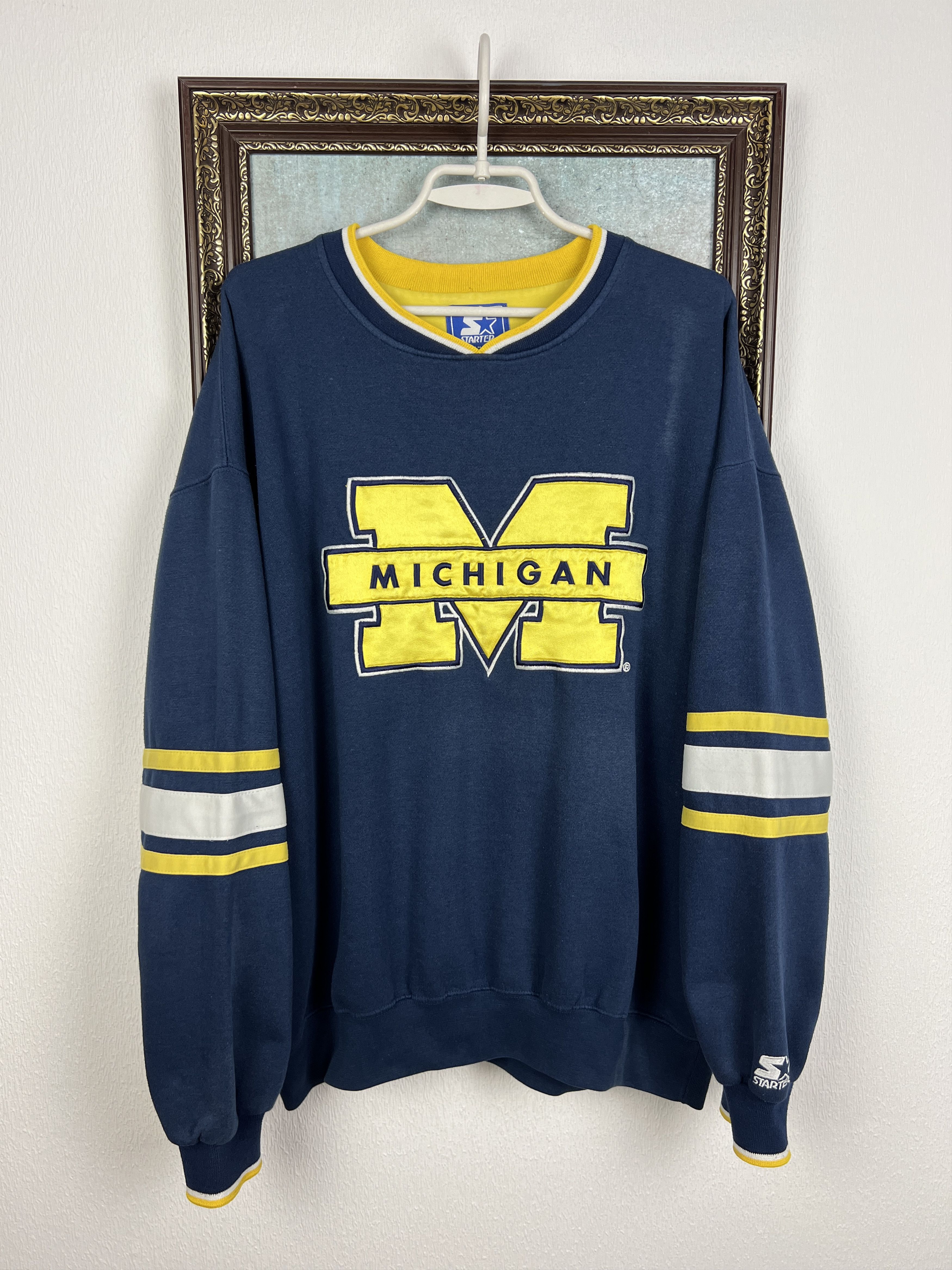 Starter Vintage Michigan Wolverines Sweatshirt Over Print Crewneck Size US XL / EU 56 / 4 - 1 Thumbnail