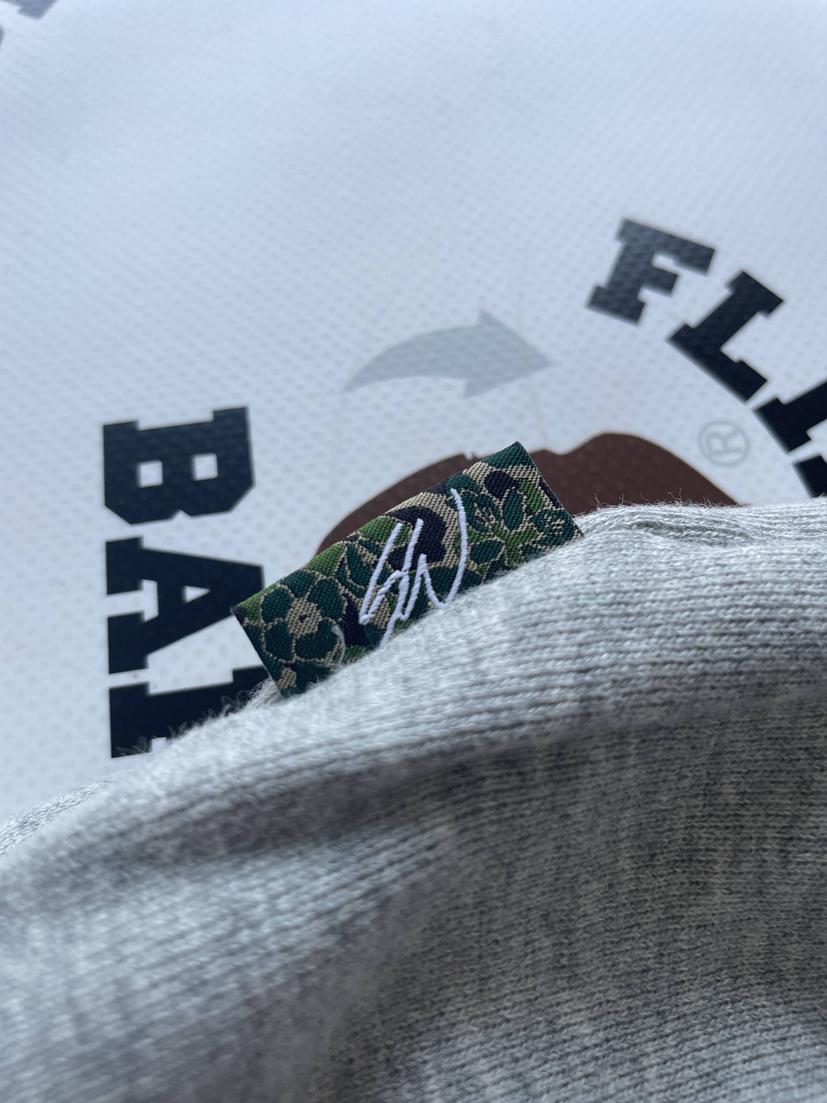 Bape BAPE X SEAN WOTHERSPOON 4WAY CREWNECK Size US M / EU 48-50 / 2 - 13 Thumbnail