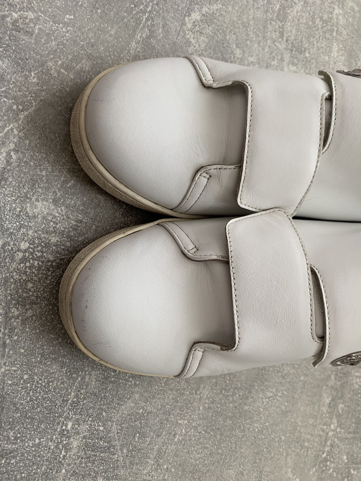 Versus Versace Versus Versace Women's Sneakers White Leather Medusa Size US 10 / IT 40 - 6 Thumbnail