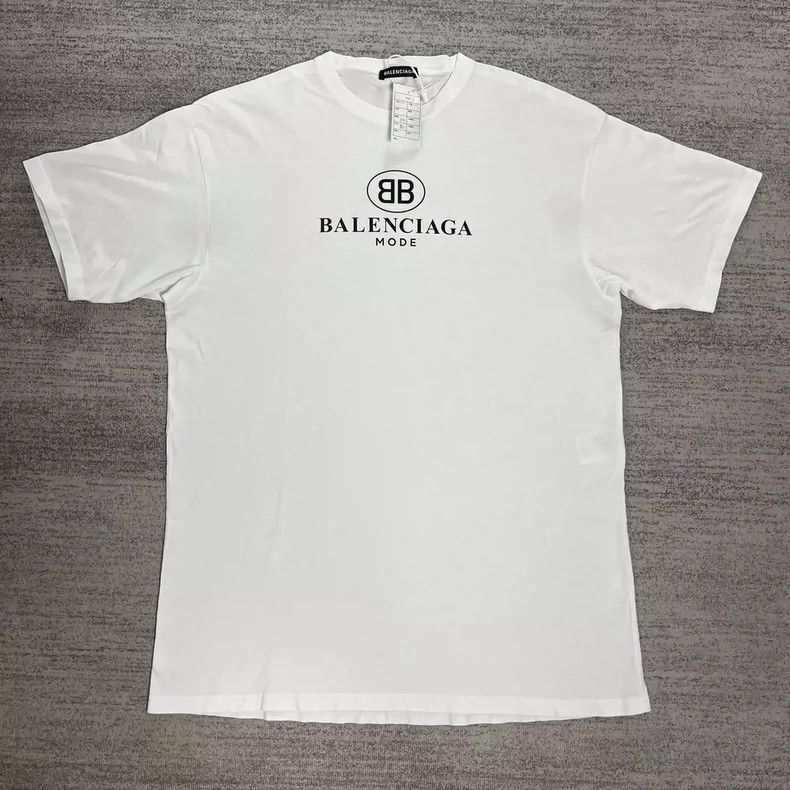 Balenciaga Balenciaga short sleeves Size US S / EU 44-46 / 1 - 1 Thumbnail