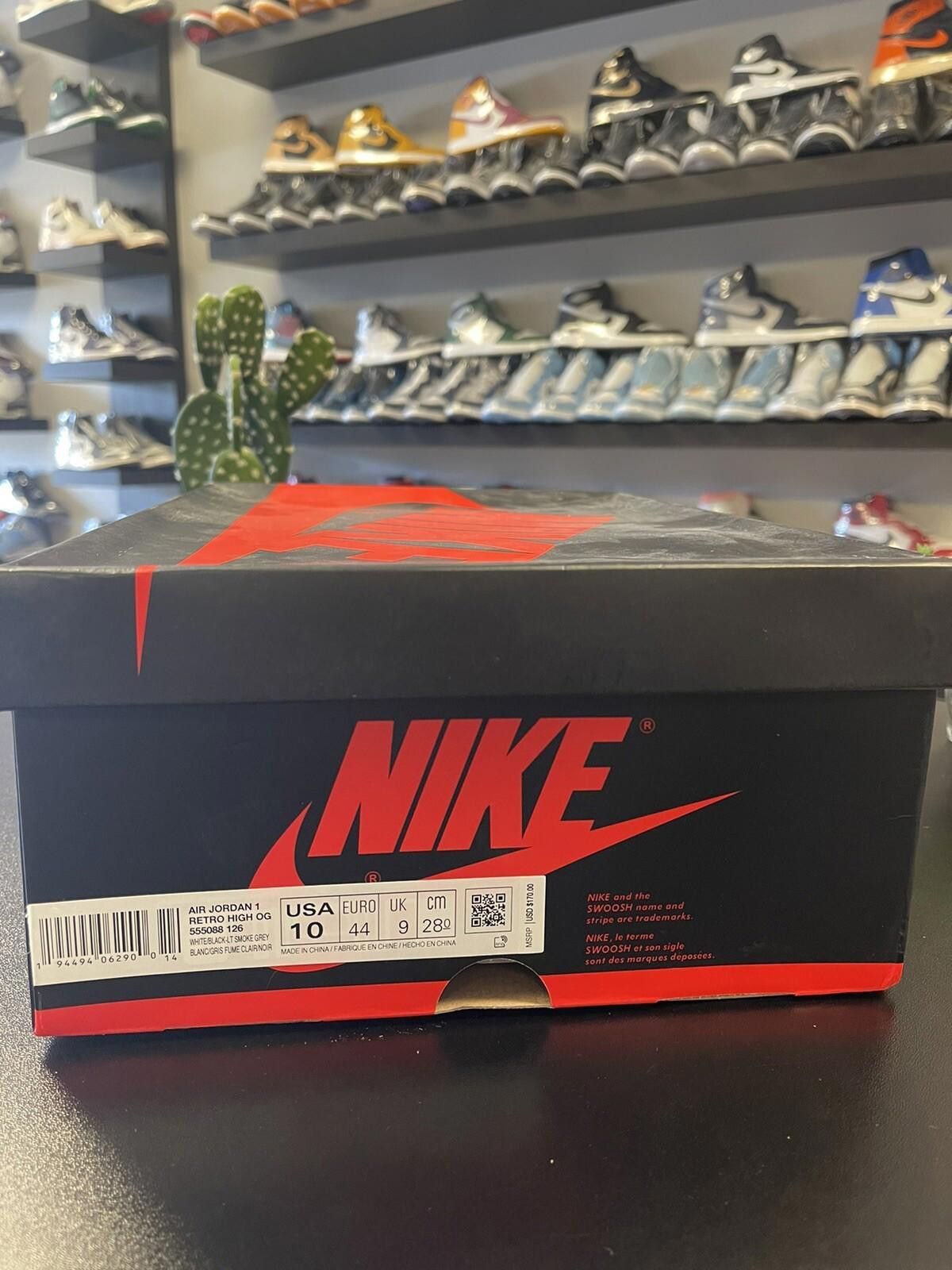 Jordan Brand Size 10 - Jordan 1 Retro High OG Smoke Gray 2020 Brand New Size US 10 / EU 43 - 9 Thumbnail