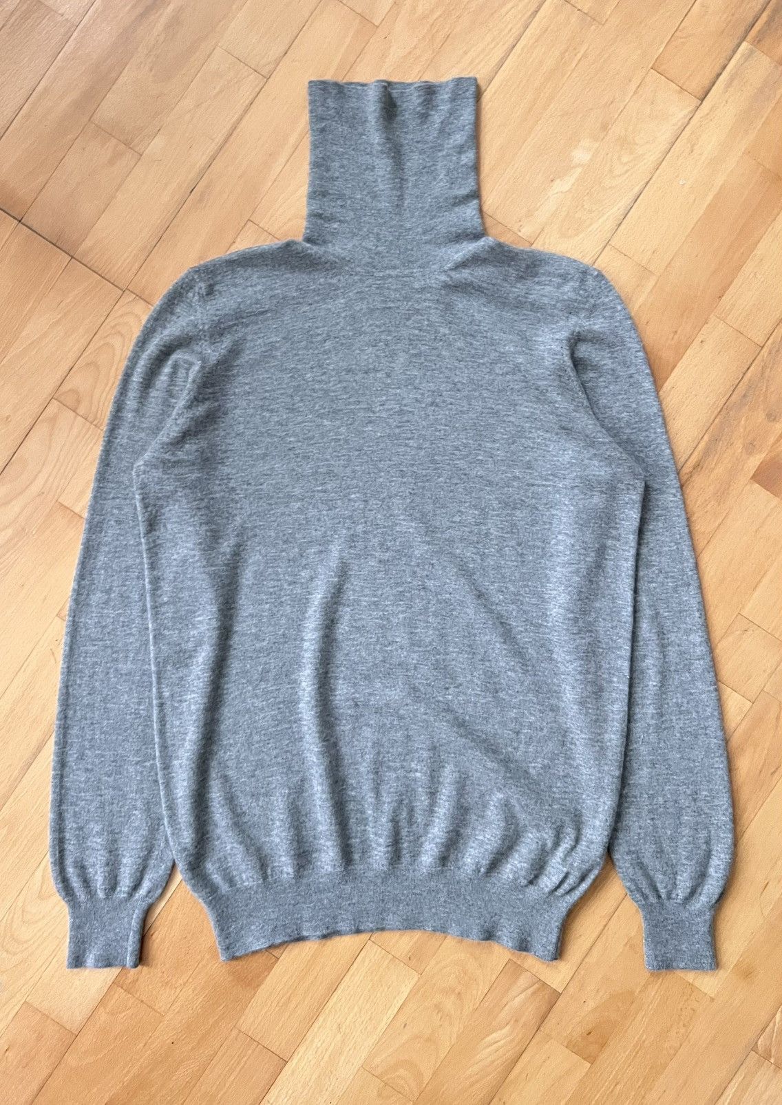 Loro Piana Loro Piana turtle neck sweater cashmere Size US L / EU 52-54 / 3 - 1 Thumbnail