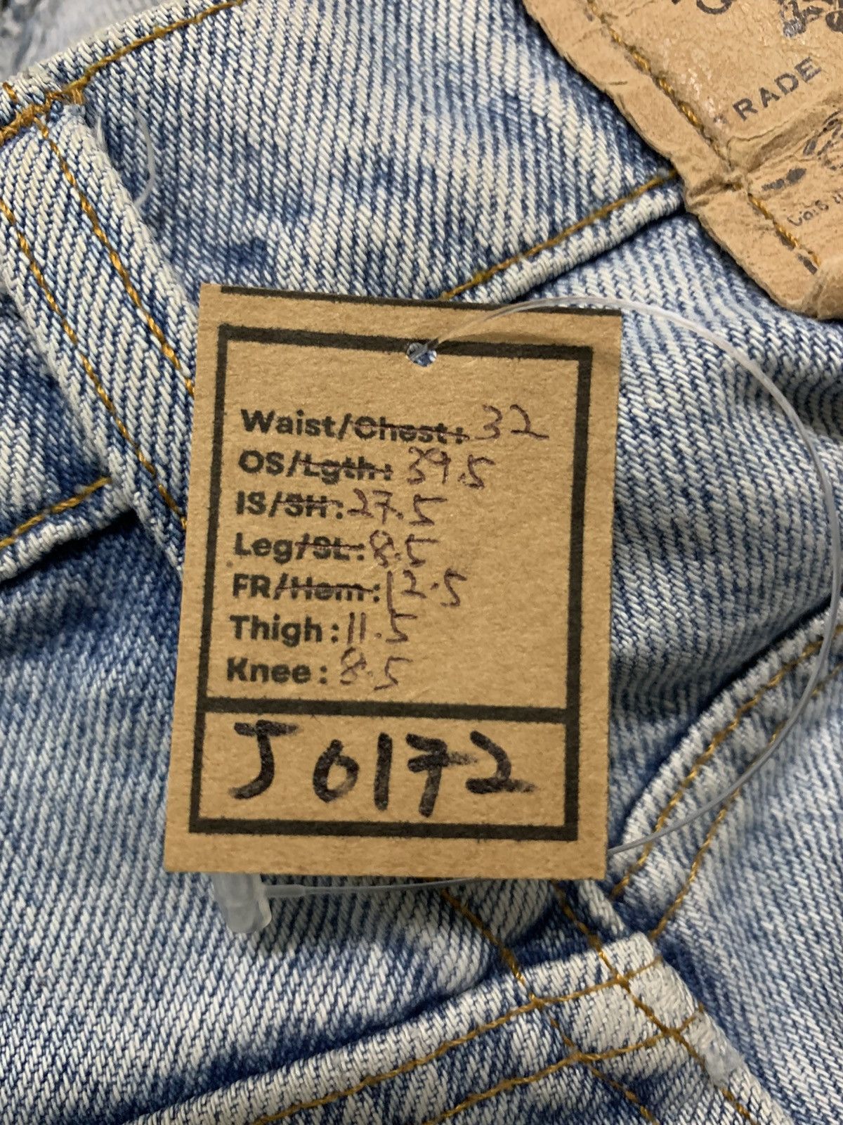 Levi's Vintage Levi's 517 Light Wash Distressed Grunge Jeans 32x27 Size US 32 / EU 48 - 17 Thumbnail
