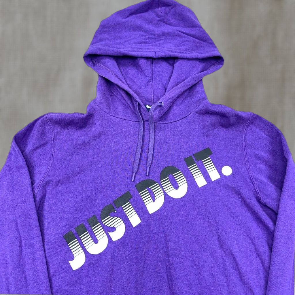 Nike Nike Hoodie Women L Purple Sweatshirt Ladies Just Do It Logo Pullover Activewear Casual All Seasons Graphic Print Hooded? Size L / US 10 / IT 46 - 1 Thumbnail