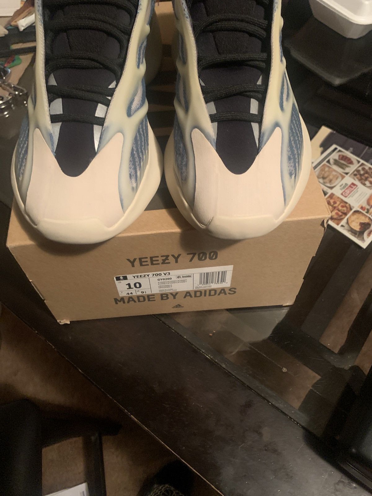 Adidas Yeezy 700 V3 Kyanite Size US 10 / EU 43 - 1 Thumbnail