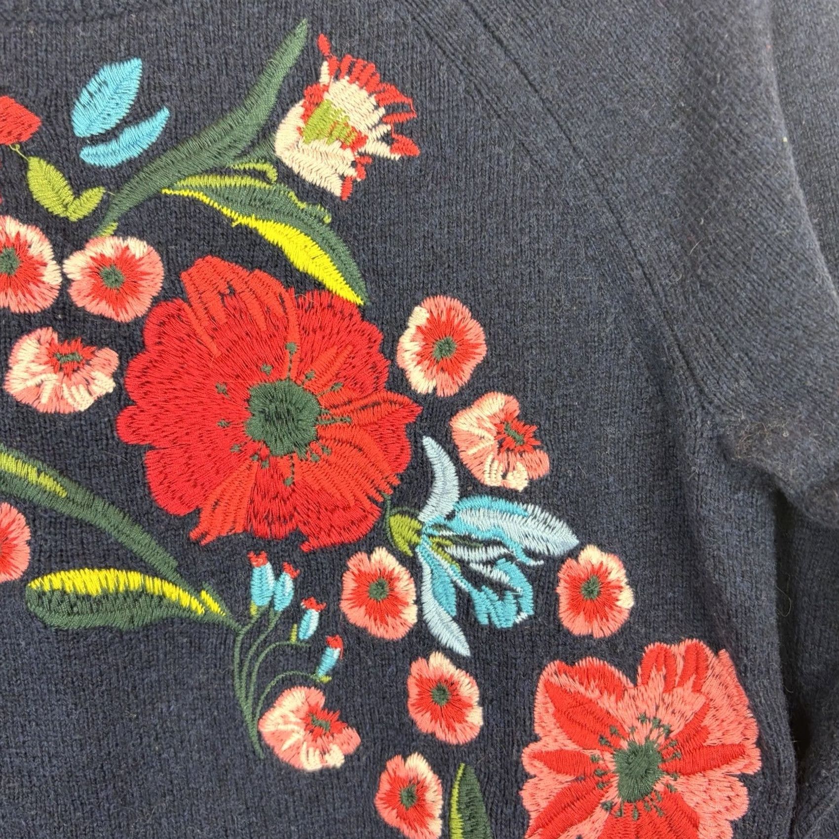 Loft LOFT Floral Embroidered Sweater Womens Small Blue Crew Neck Preppy Old Money Size S / US 4 / IT 40 - 6 Thumbnail