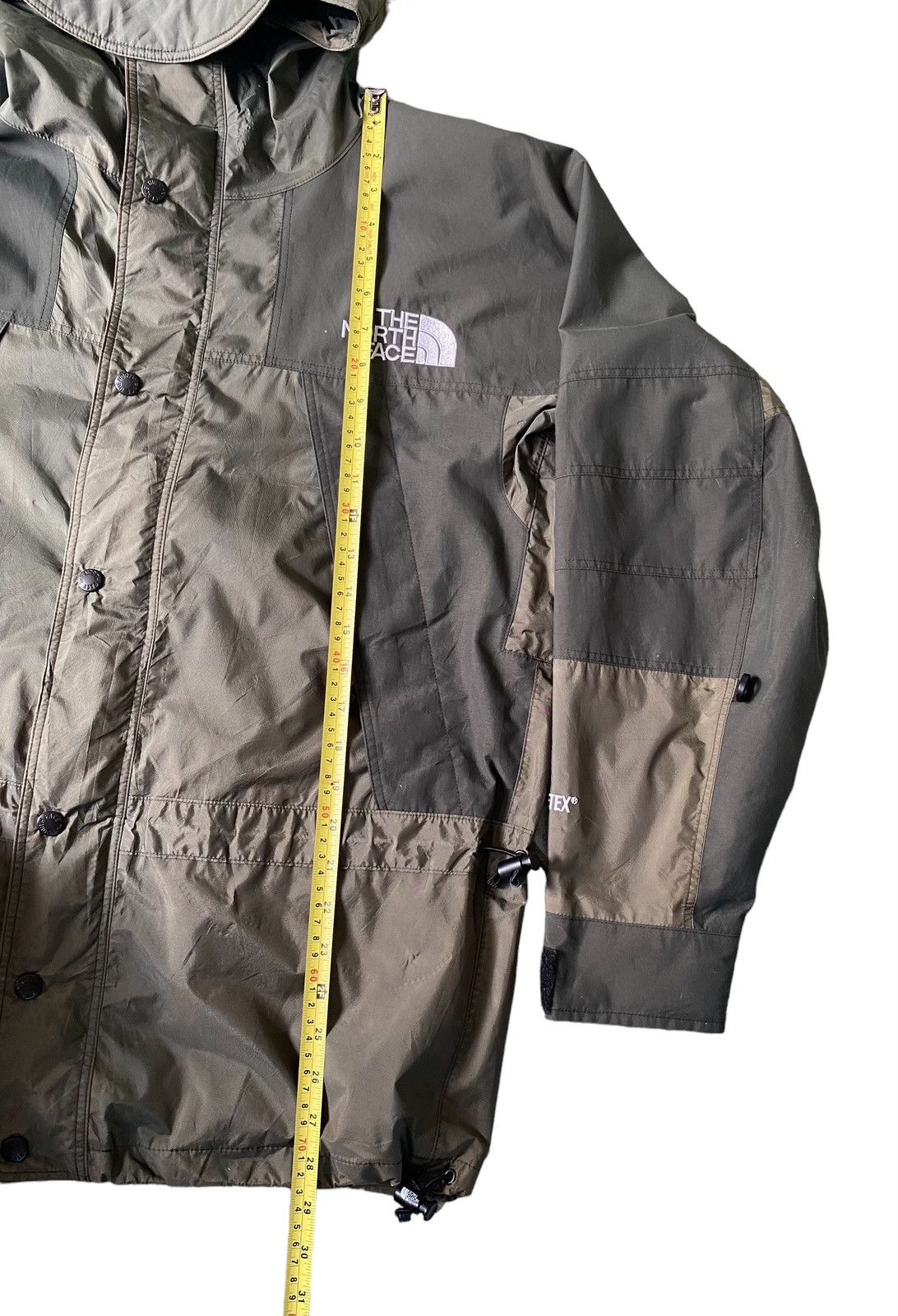 The North Face THE NORTH FACE Gore-Tex Hoodie Jacket (M) Size US M / EU 48-50 / 2 - 23 Thumbnail