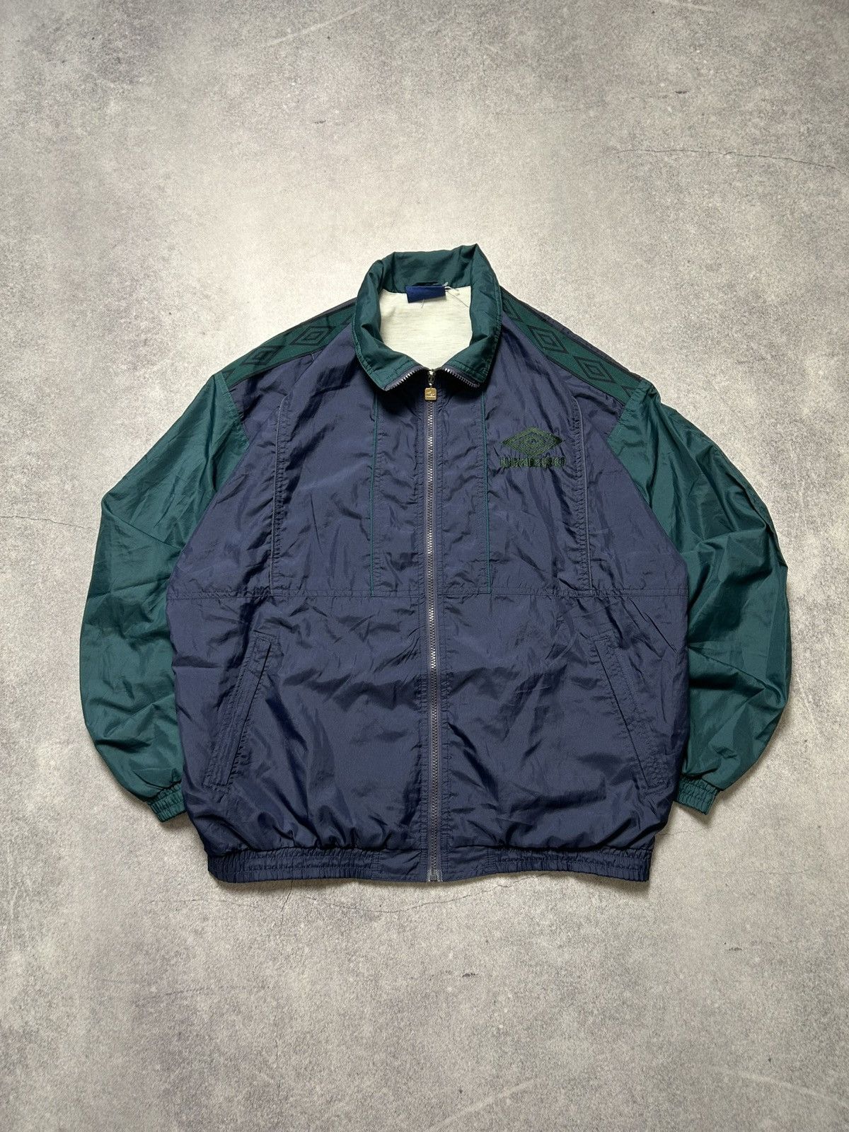 Umbro Vintage 90’s Umbro Small Logo Full Zip Retro Track Jacket Size US L / EU 52-54 / 3 - 1 Thumbnail
