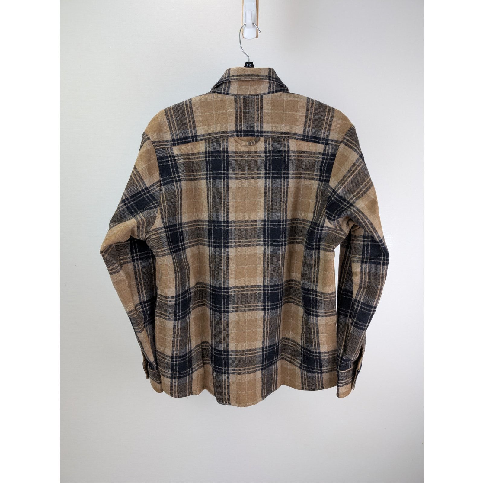 A.P.C. o1rshd1 Surchemise Bobby Button up Shirt in Dark Navy/Beige Size US M / EU 48-50 / 2 - 10 Thumbnail