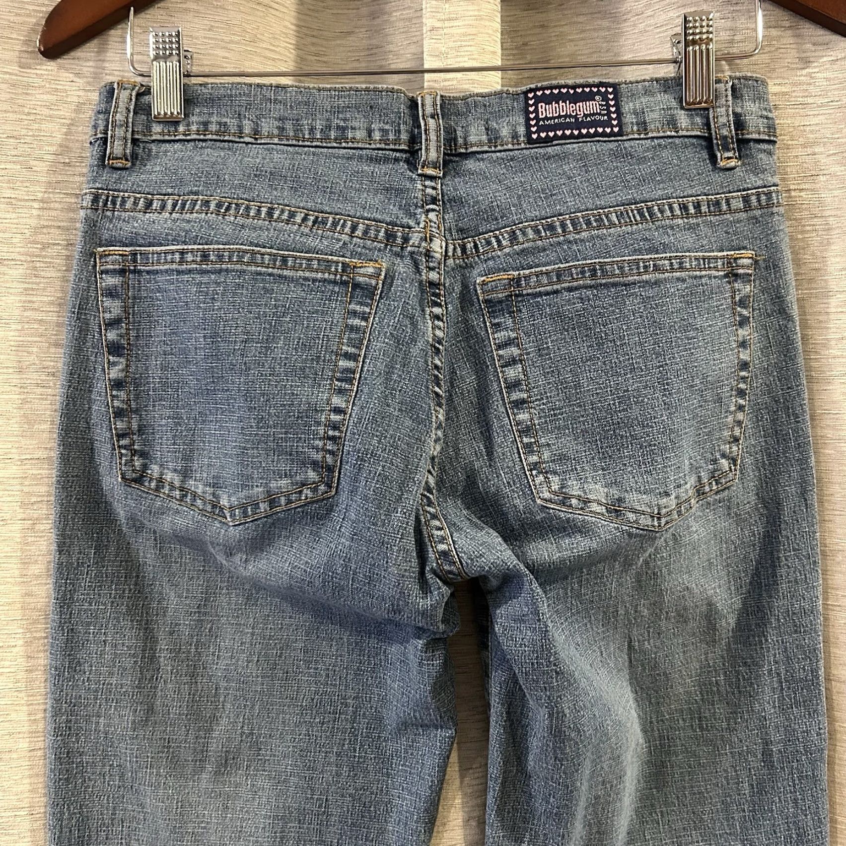 Vintage VINTAGE Bubblegum Jeans Grunge Distressed 7/8 Low Rise Flare Blue Women's 29x31 31in 6.5-8.5in Rise Size 28" / US 6 / IT 42 - 4 Thumbnail