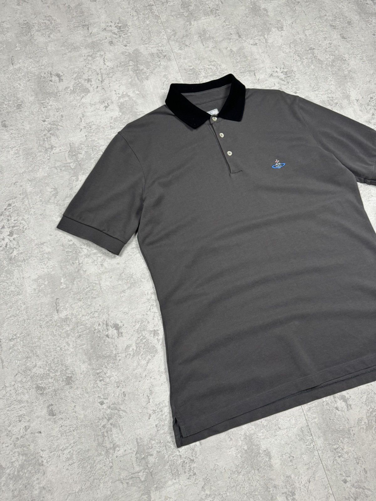 Vivienne Westwood Vivienne Westwood Gray Polo Shirt Size XL Size US XL / EU 56 / 4 - 2 Thumbnail