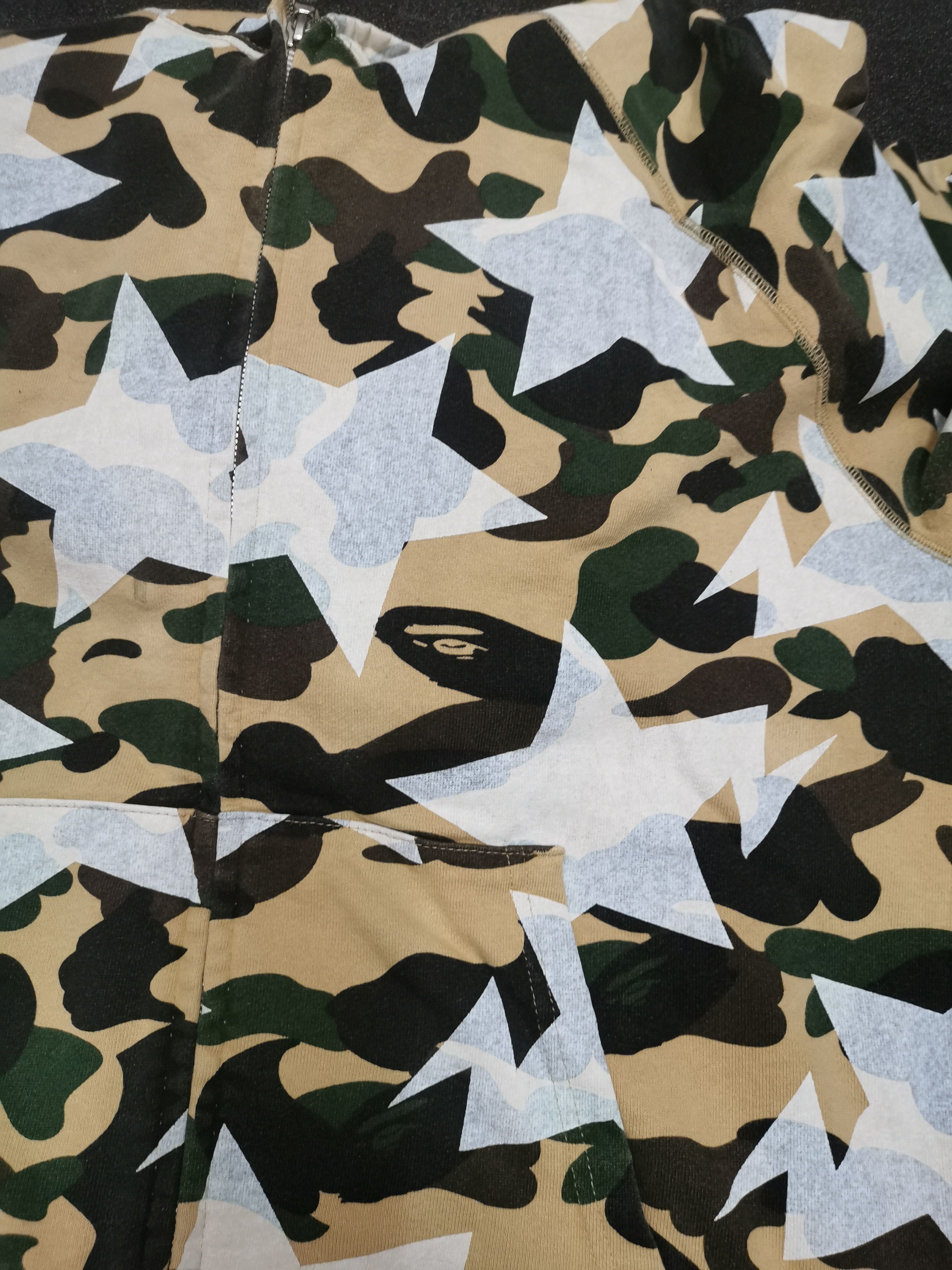 Bape Bape 1st Camo Fullzip Hoodie Size US M / EU 48-50 / 2 - 10 Thumbnail