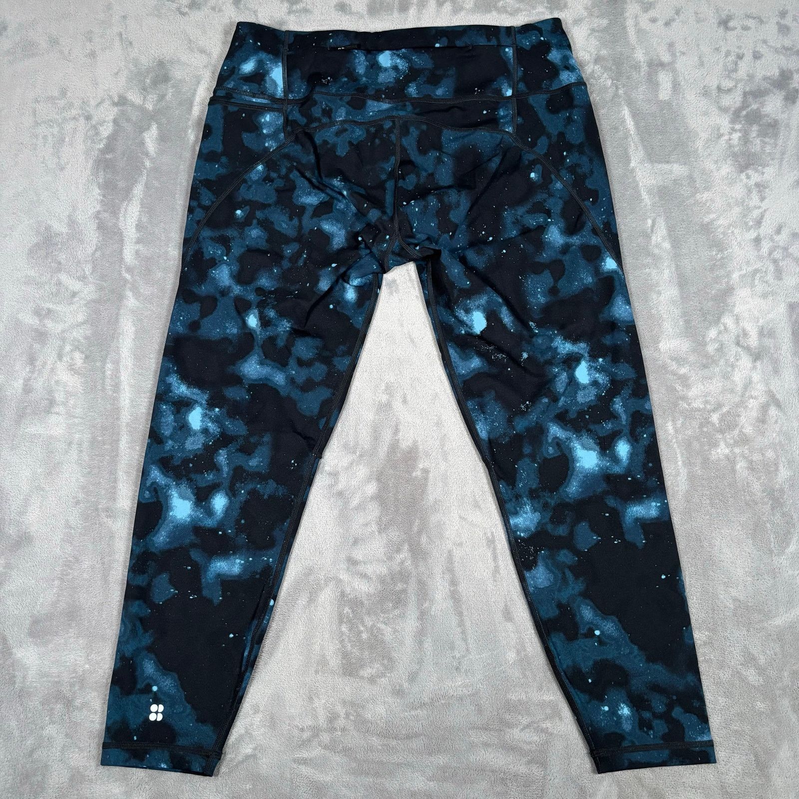 Sweaty Betty Sweaty Betty Power 7/8 Leggings Blue Galaxy Print XL (US 12) Size 34" / US 12 / IT 48 - 2 Thumbnail